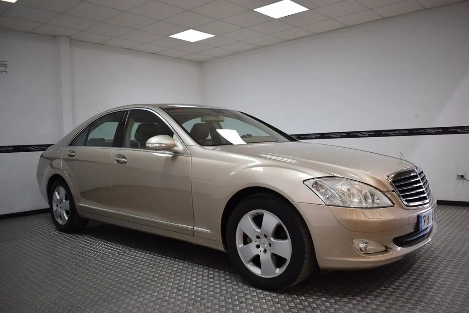 Mercedes-Benz S 350 Aut. Beige - 2