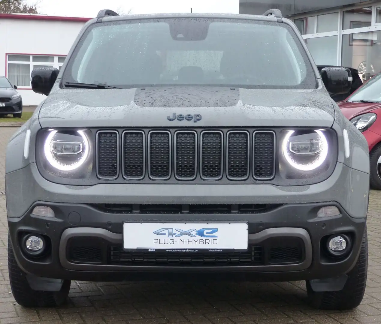 Jeep Renegade Trailhawk PHEV 4xe Panorama Leder LED Grau - 2