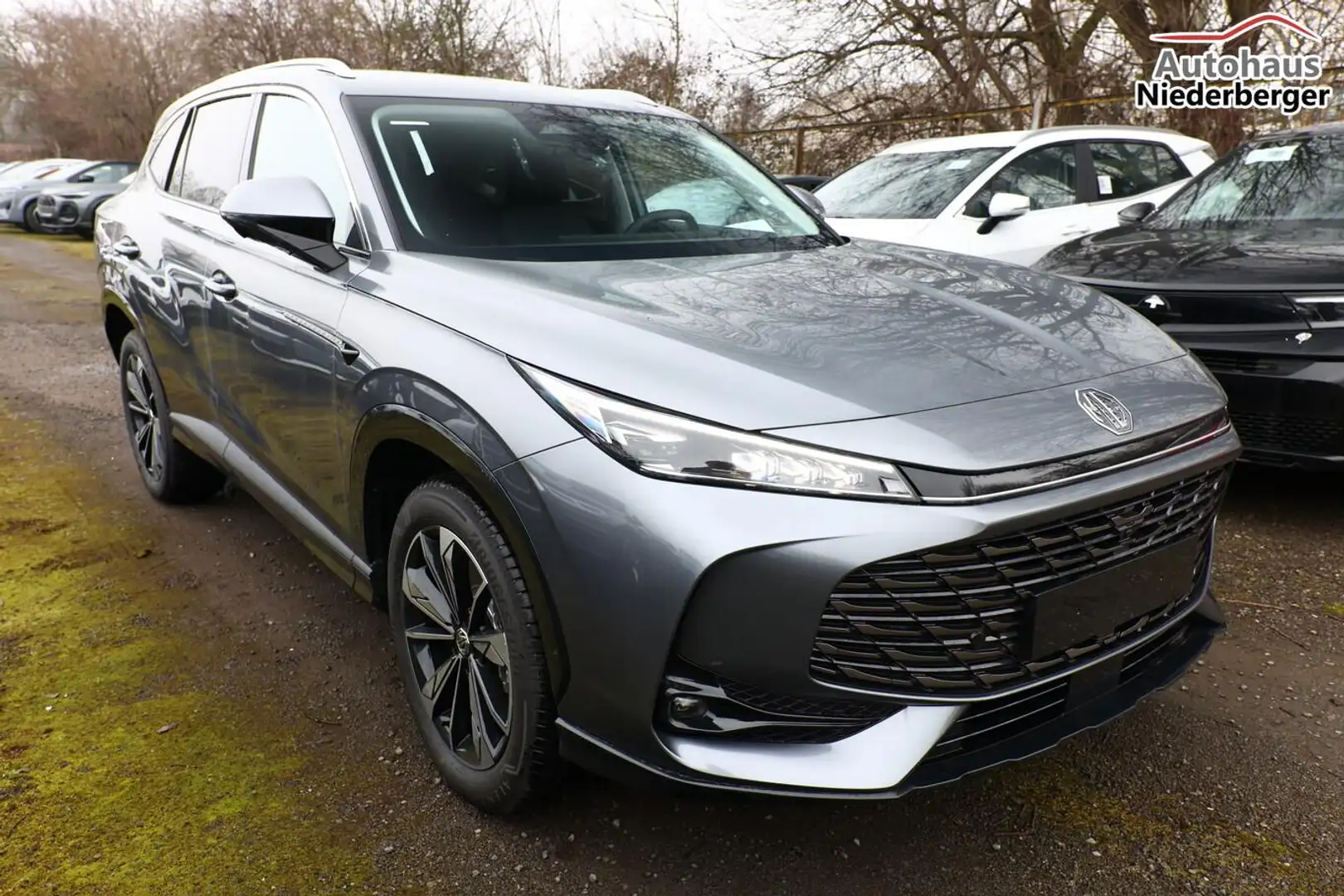 MG HS Comfort HEV+ ACC TotW Kam Nav LED Keyl 19Z 165 ... Grau - 2