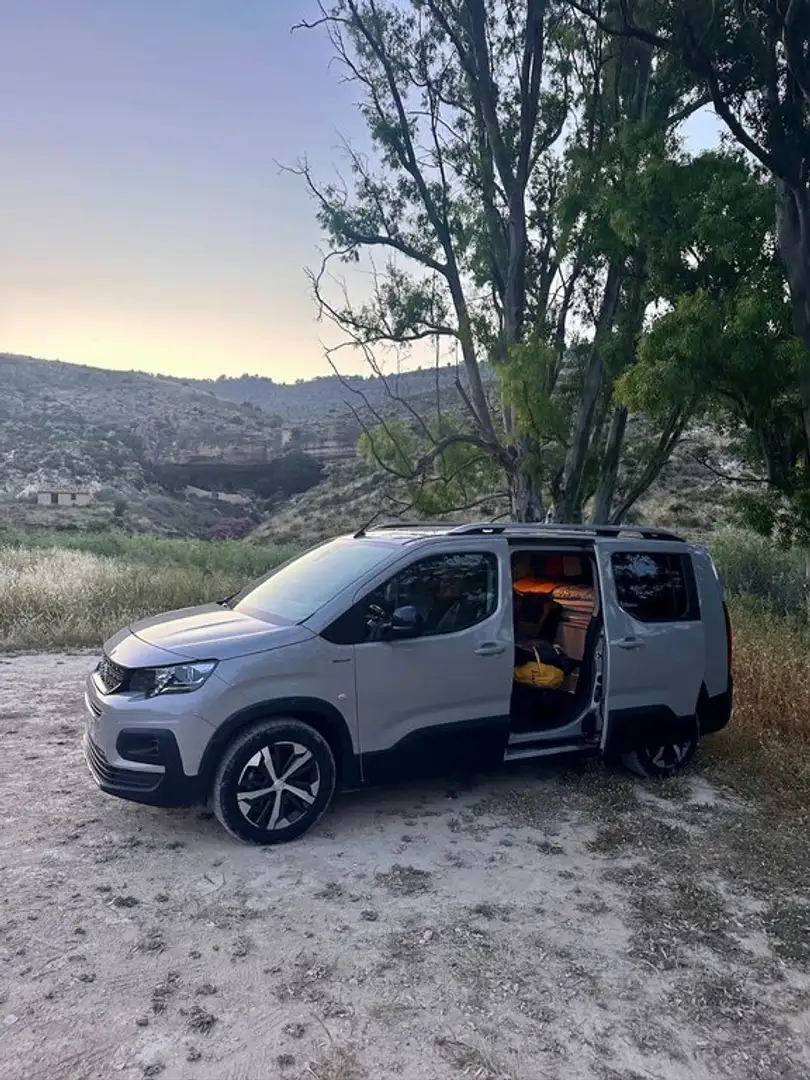 Peugeot Rifter 1.5BlueHDi S&S Standard GT Line EAT8 130 Gris - 1