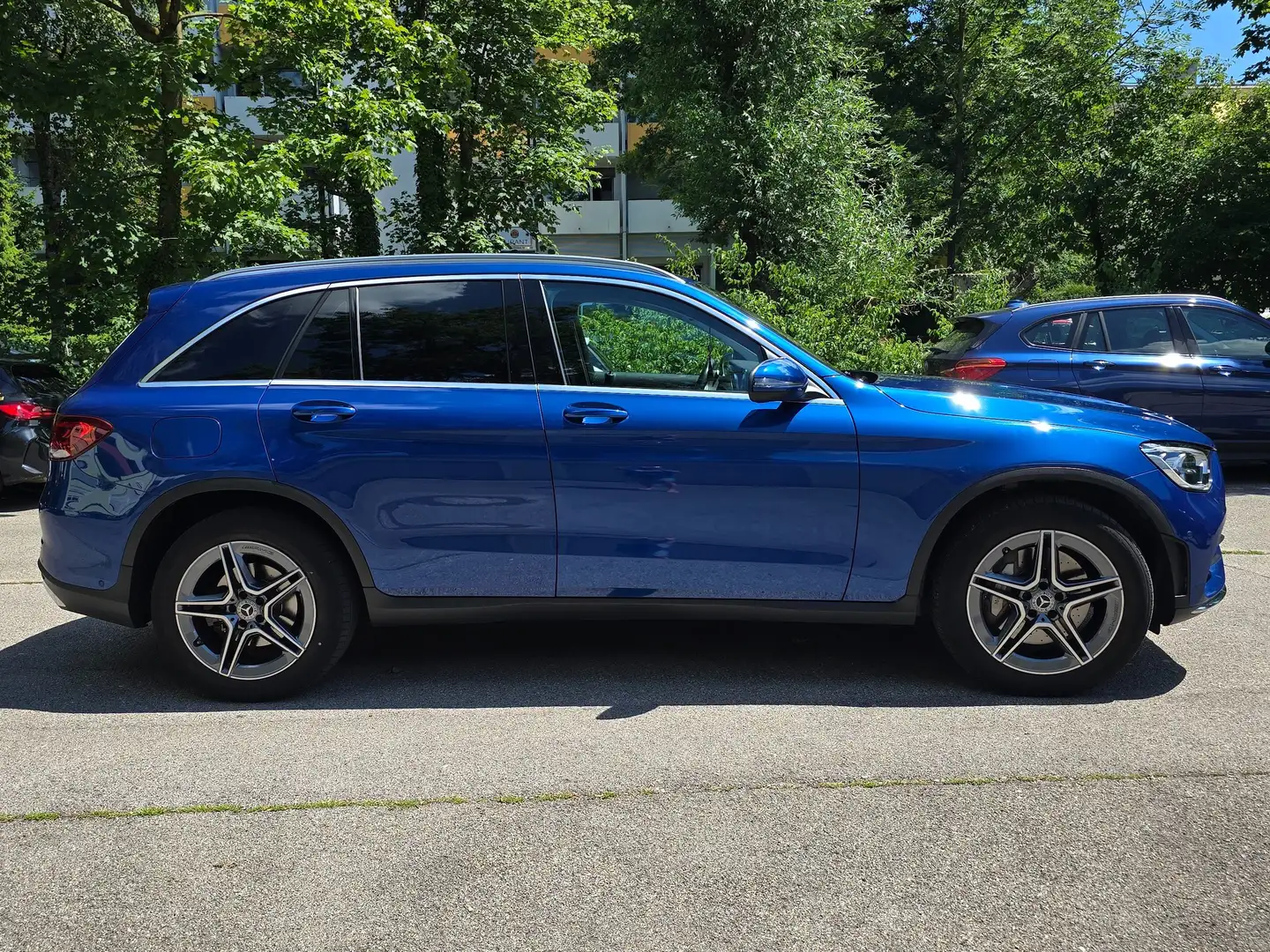 Mercedes-Benz 300 GLC 300 4MATIC Blauw - 2