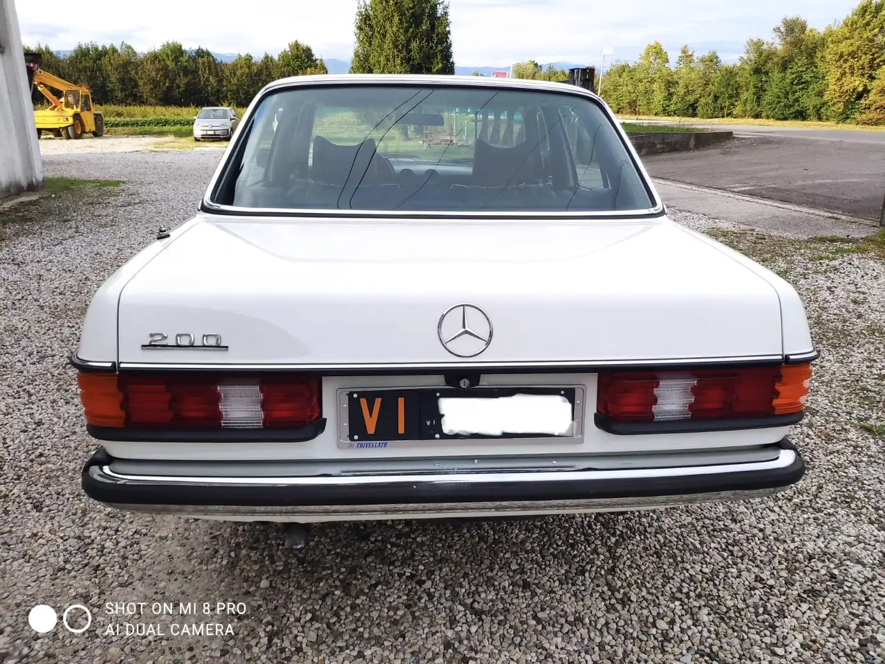 Mercedes-Benz 200 Full Opt, foto 3
