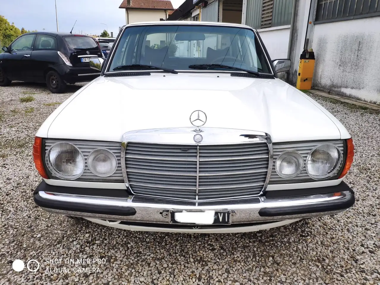 Mercedes-Benz 200 Full Opt, foto 2