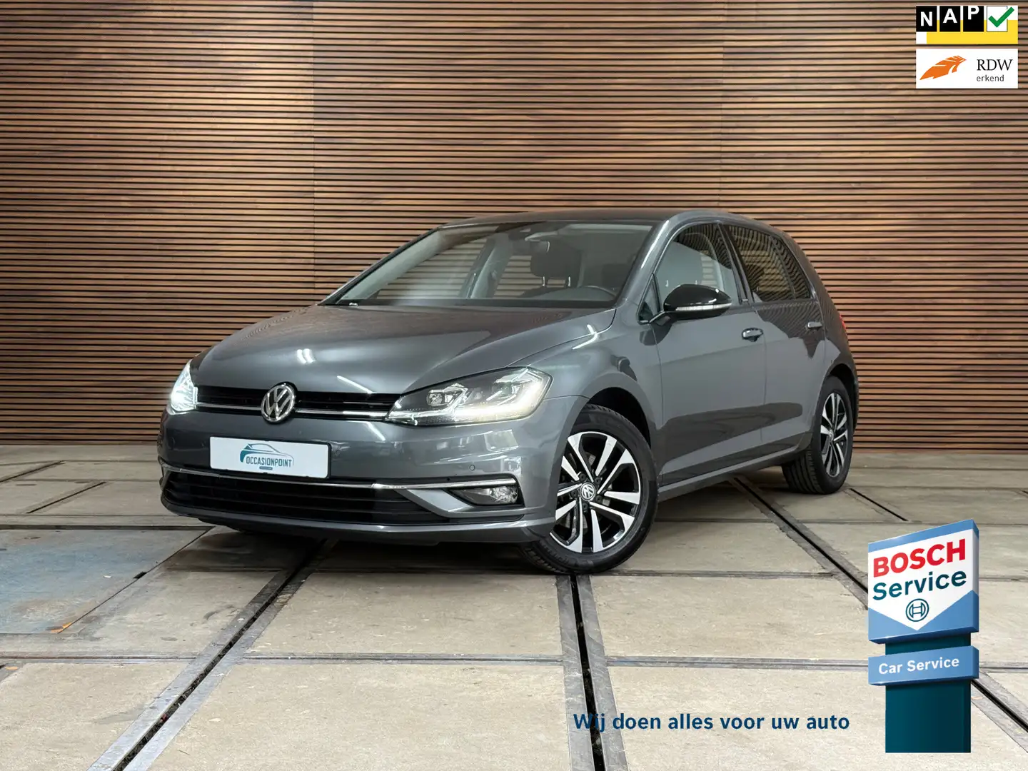 Volkswagen Golf 1.5 TSI DSG Automaat | IQ.Drive | Trekhaak | Carpl Gris - 1