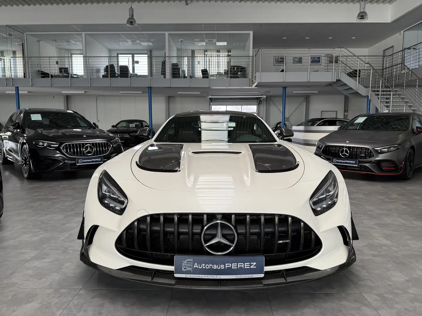 Mercedes-Benz AMG GT Black Series Coupé CARBON-BURMESTER-AMBI! Weiß - 2
