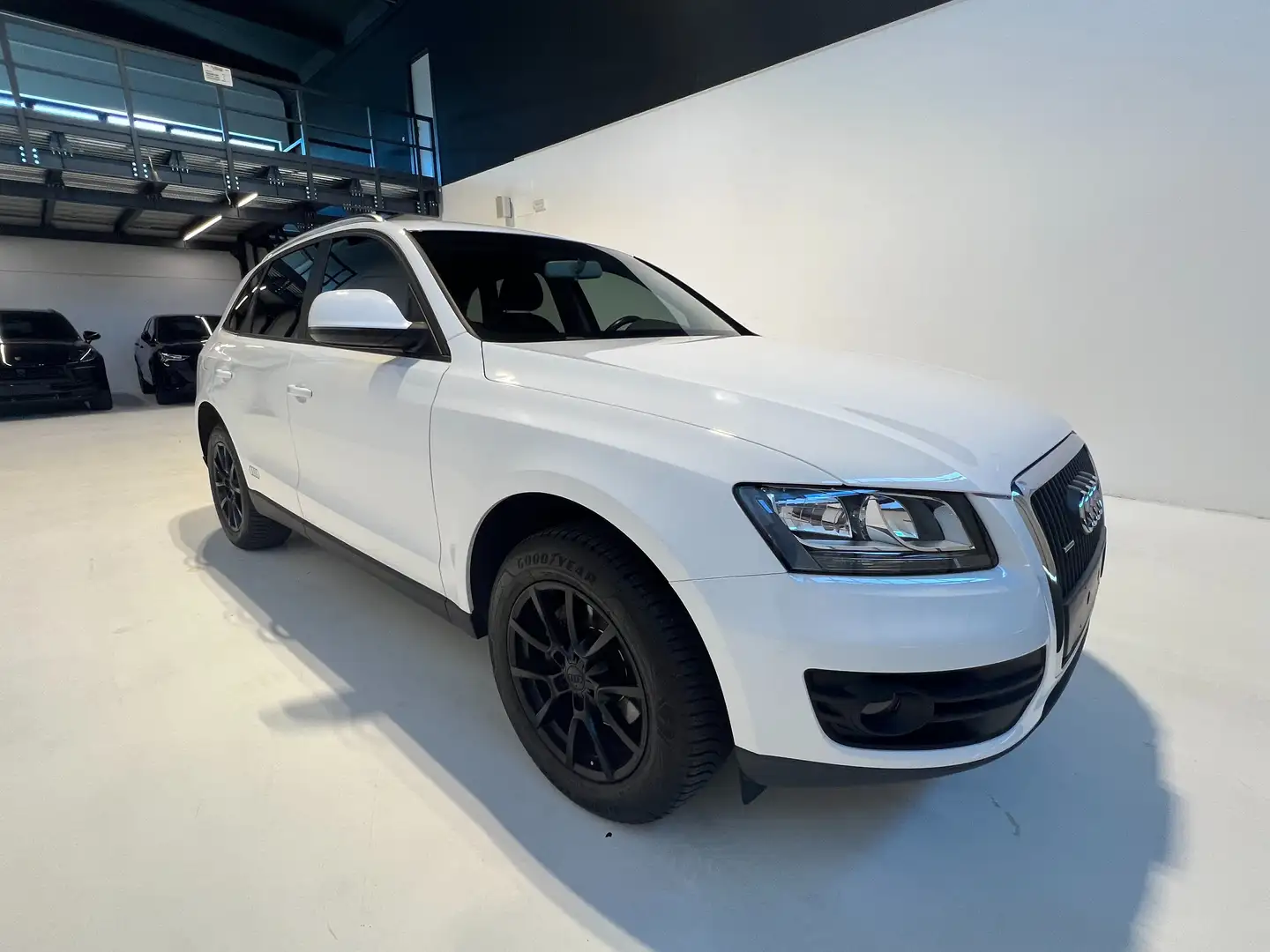 Audi Q5 Q5 2.0 tdi quattro 143cv dpf Blanc - 1