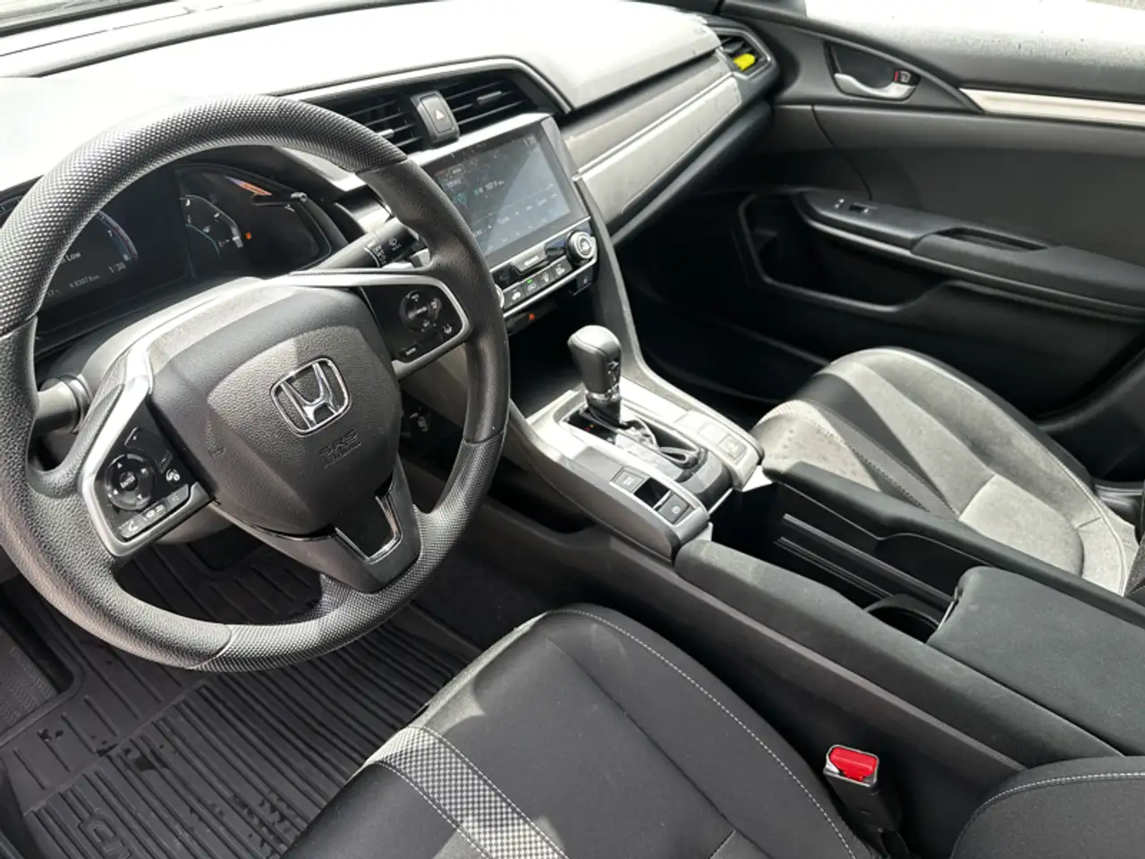 Honda Civic снимка Honda Civic