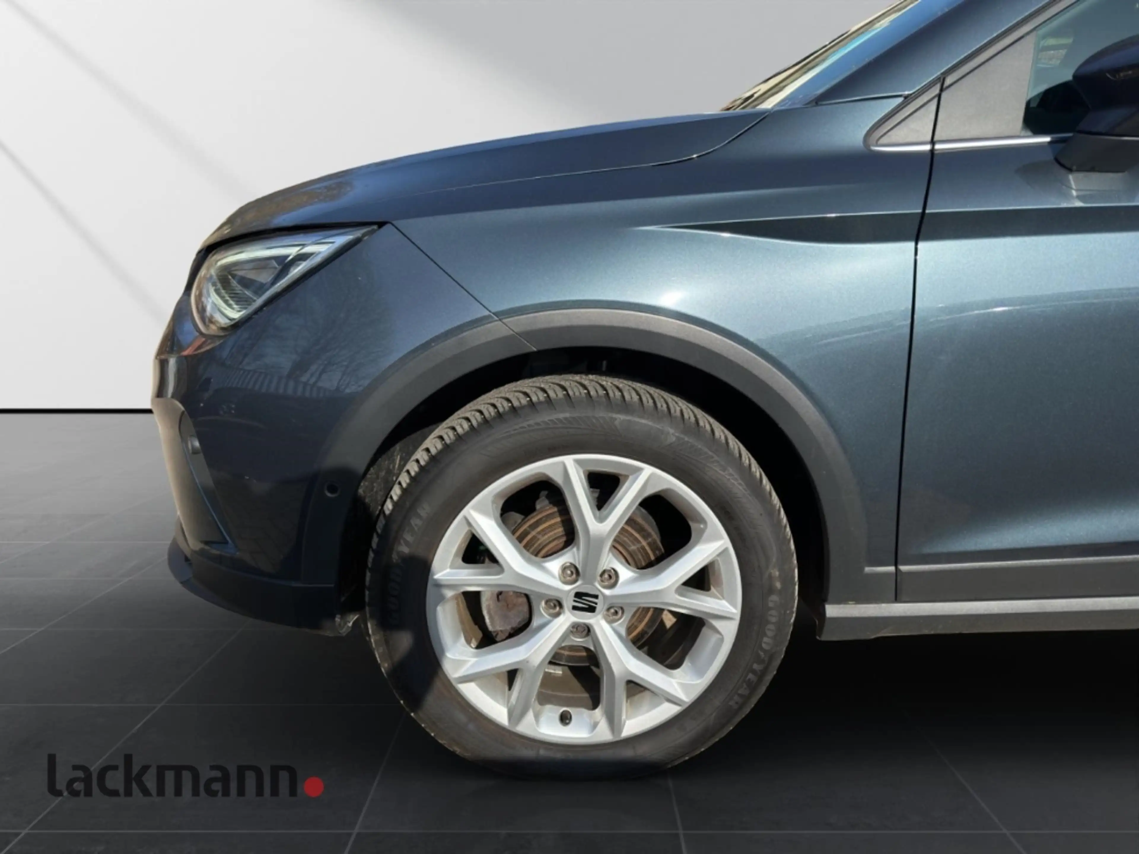 SEAT Arona 1.5 FR*Navi*LED*Winter*Kamera*CarPlay* — photo 12