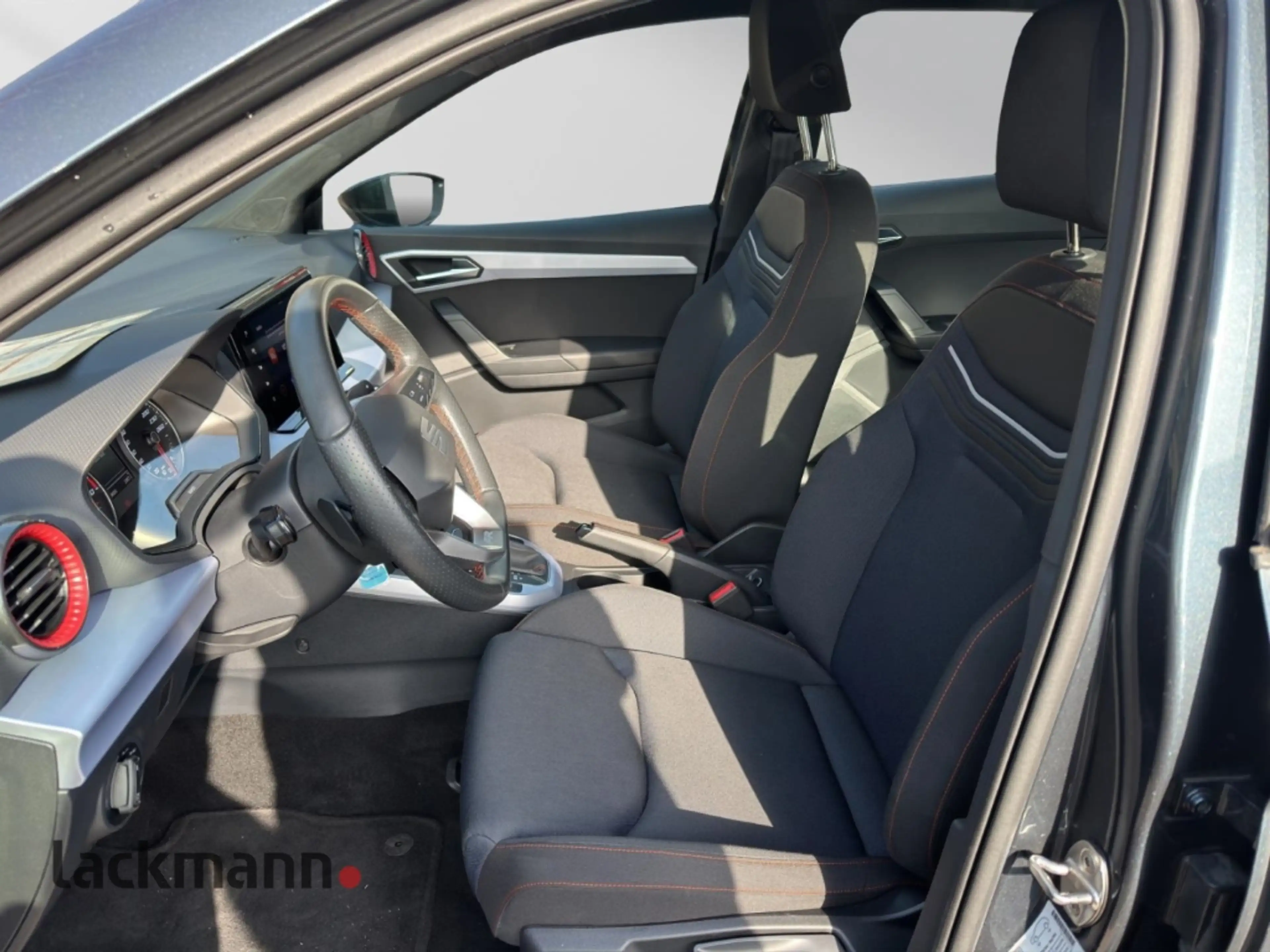 SEAT Arona 1.5 FR*Navi*LED*Winter*Kamera*CarPlay* — photo 9