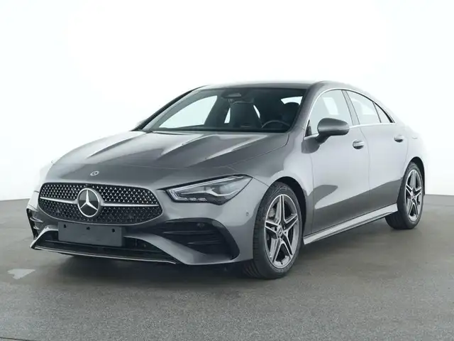 Mercedes-Benz CLA 180 Automatic AMG Line Advanced Plus