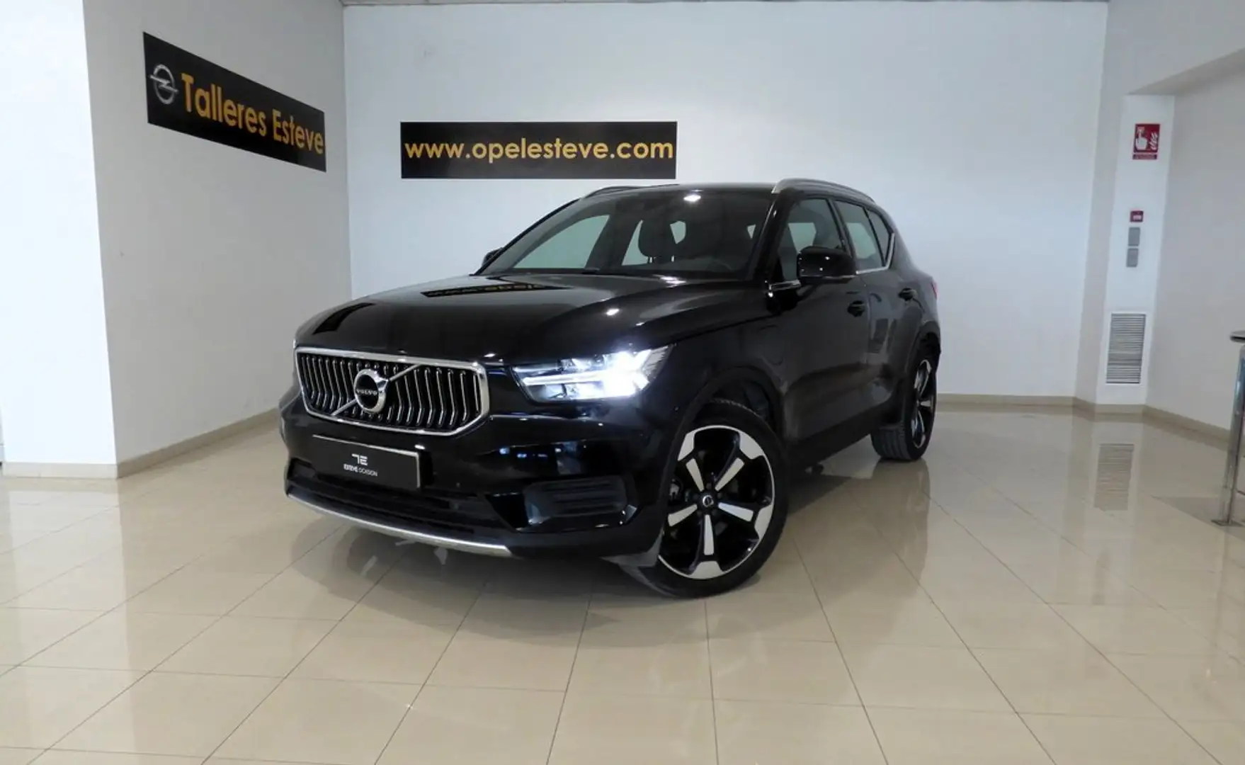 Volvo XC40 Inscription Expression 1.5 T4 Twin Recharge Inscri Blanco - 2