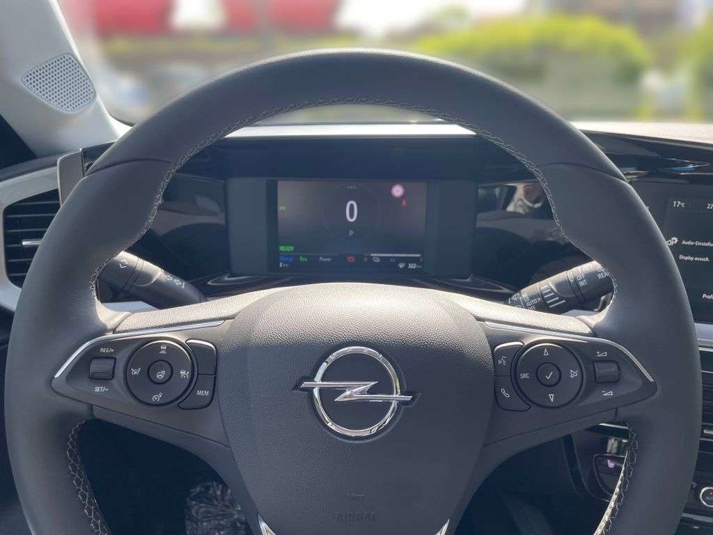 Opel Mokka E