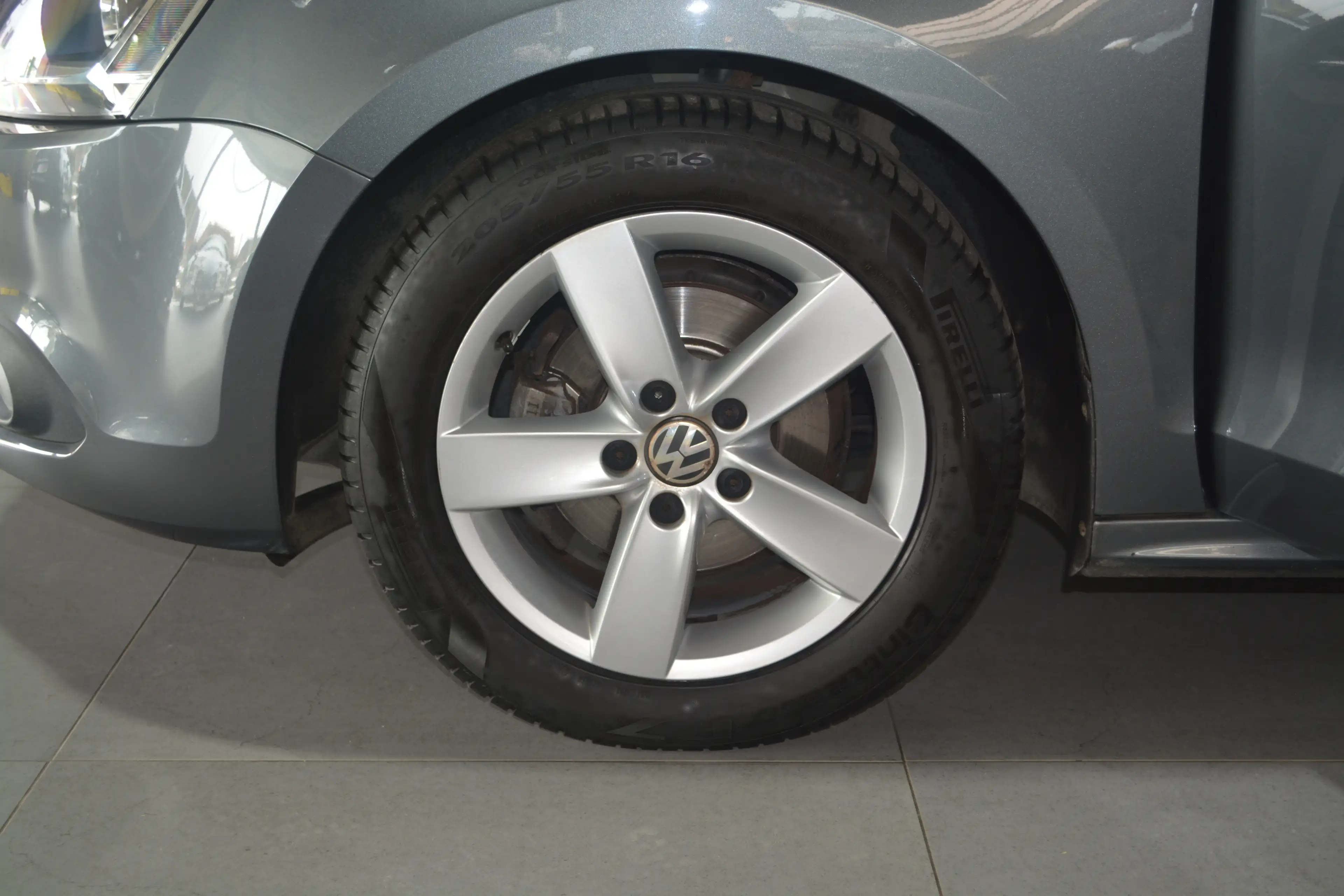 Volkswagen Jetta Jetta 1.2 TSI Comfortline — photo 6
