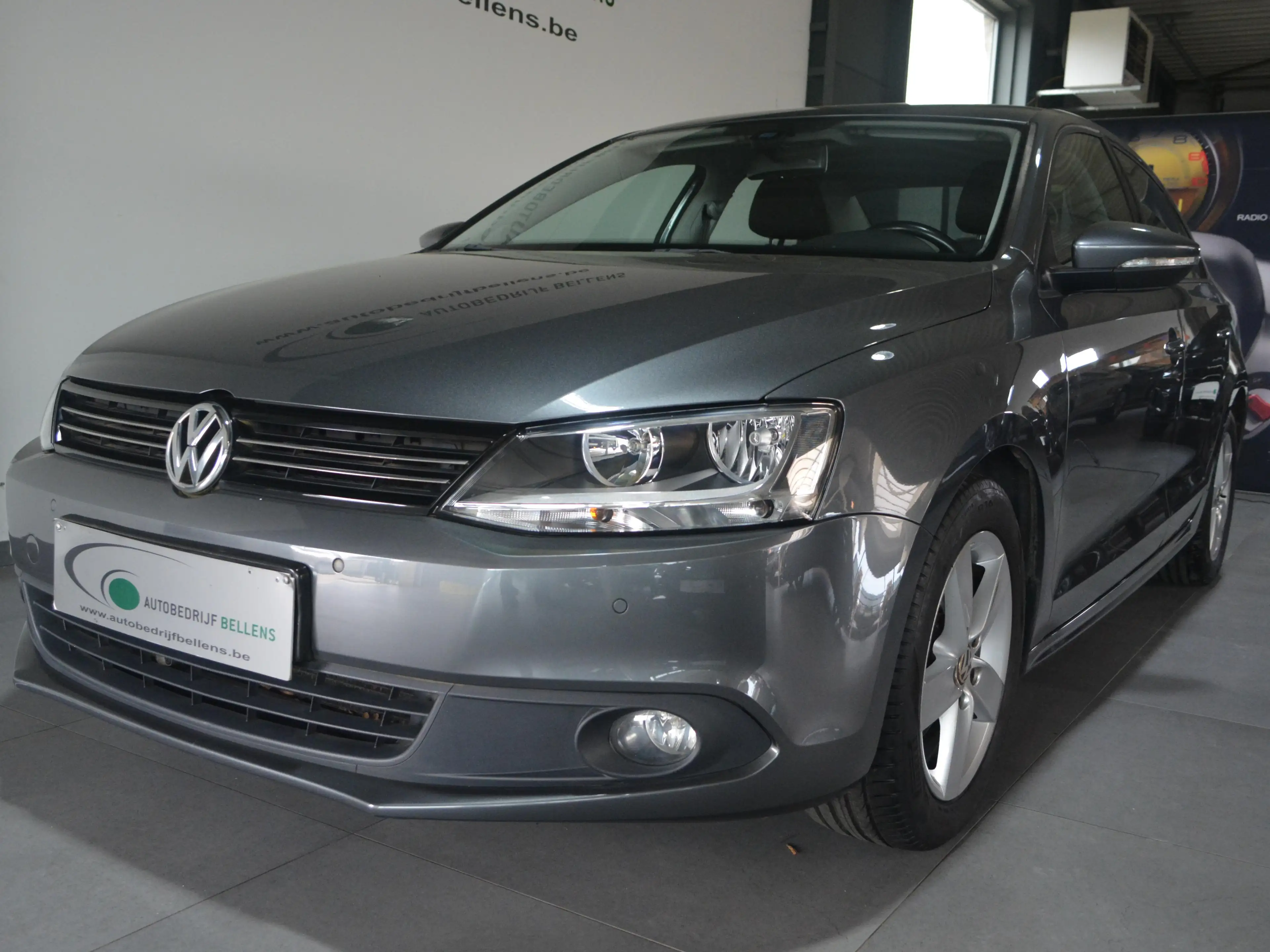 Volkswagen Jetta Jetta 1.2 TSI Comfortline — photo 2
