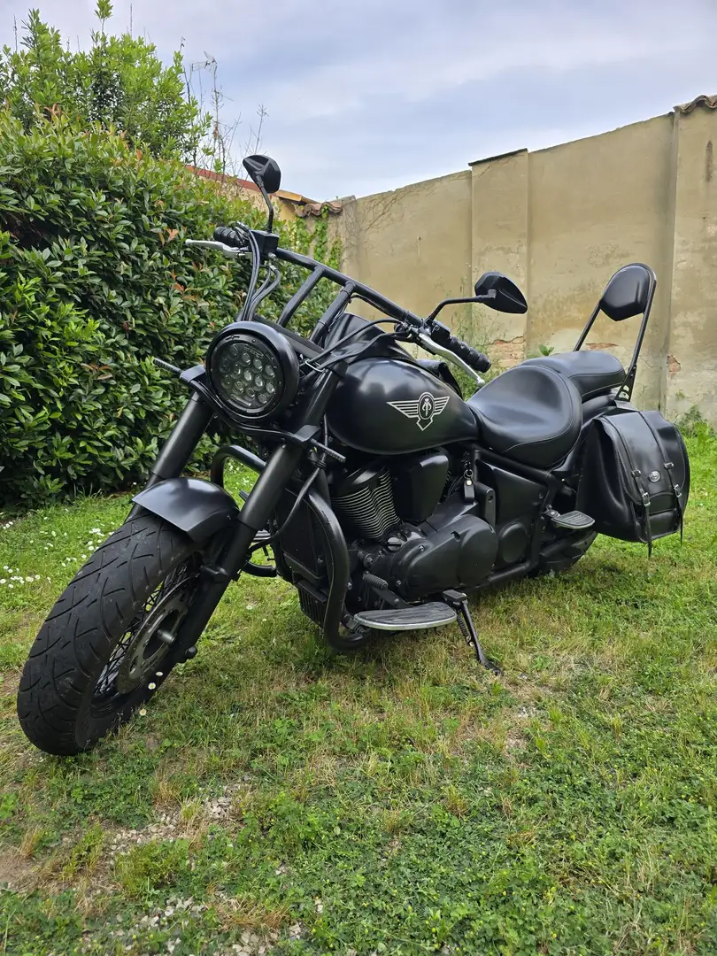 Kawasaki Vulcan 900 crna - 1