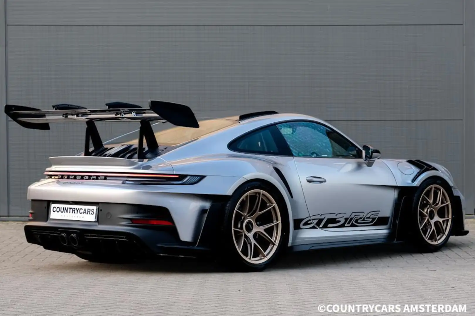 Porsche 911 GT3 RS Weissach 2025 Срібний - 2