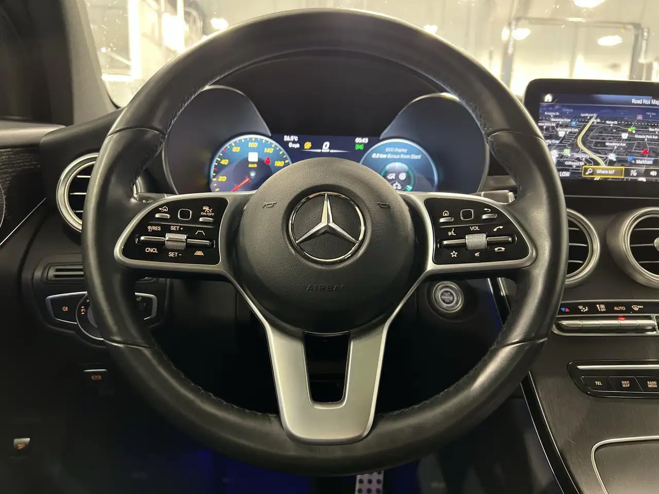 Mercedes-Benz GLC снимка Mercedes-Benz GLC