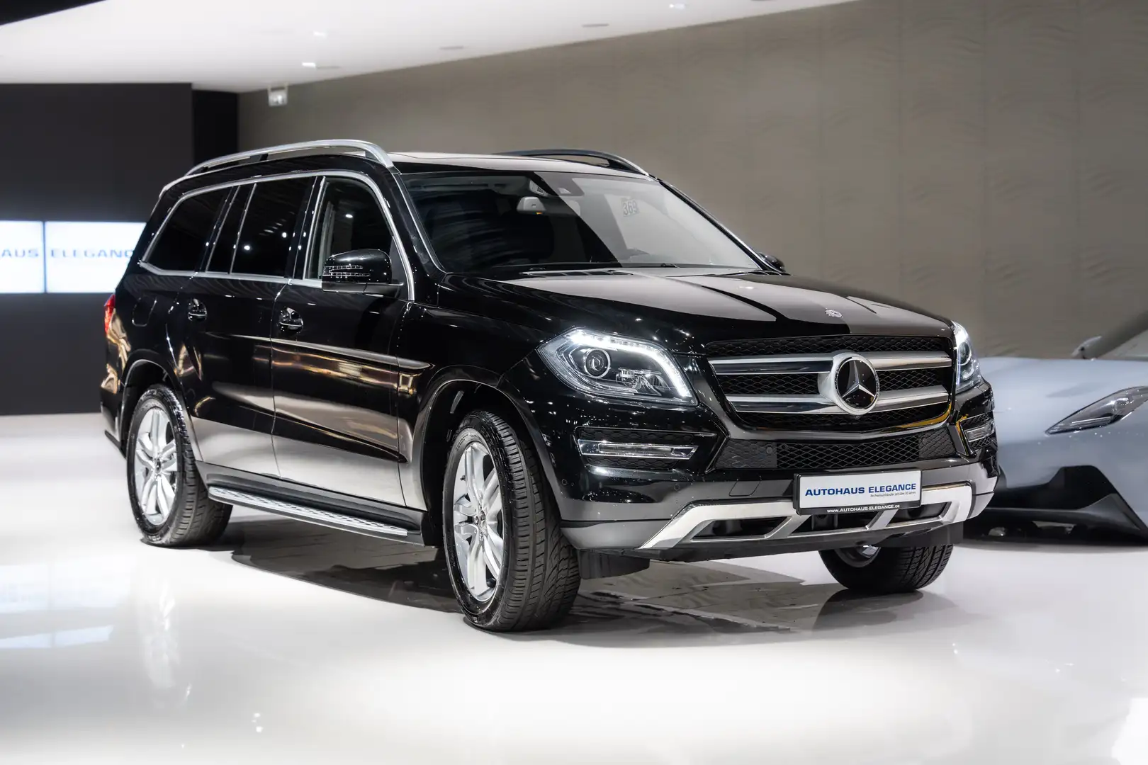 Mercedes-Benz GL 350 BlueTec 4Matic*MASSAGE*LUFT*360*7-SITZER* Noir - 2