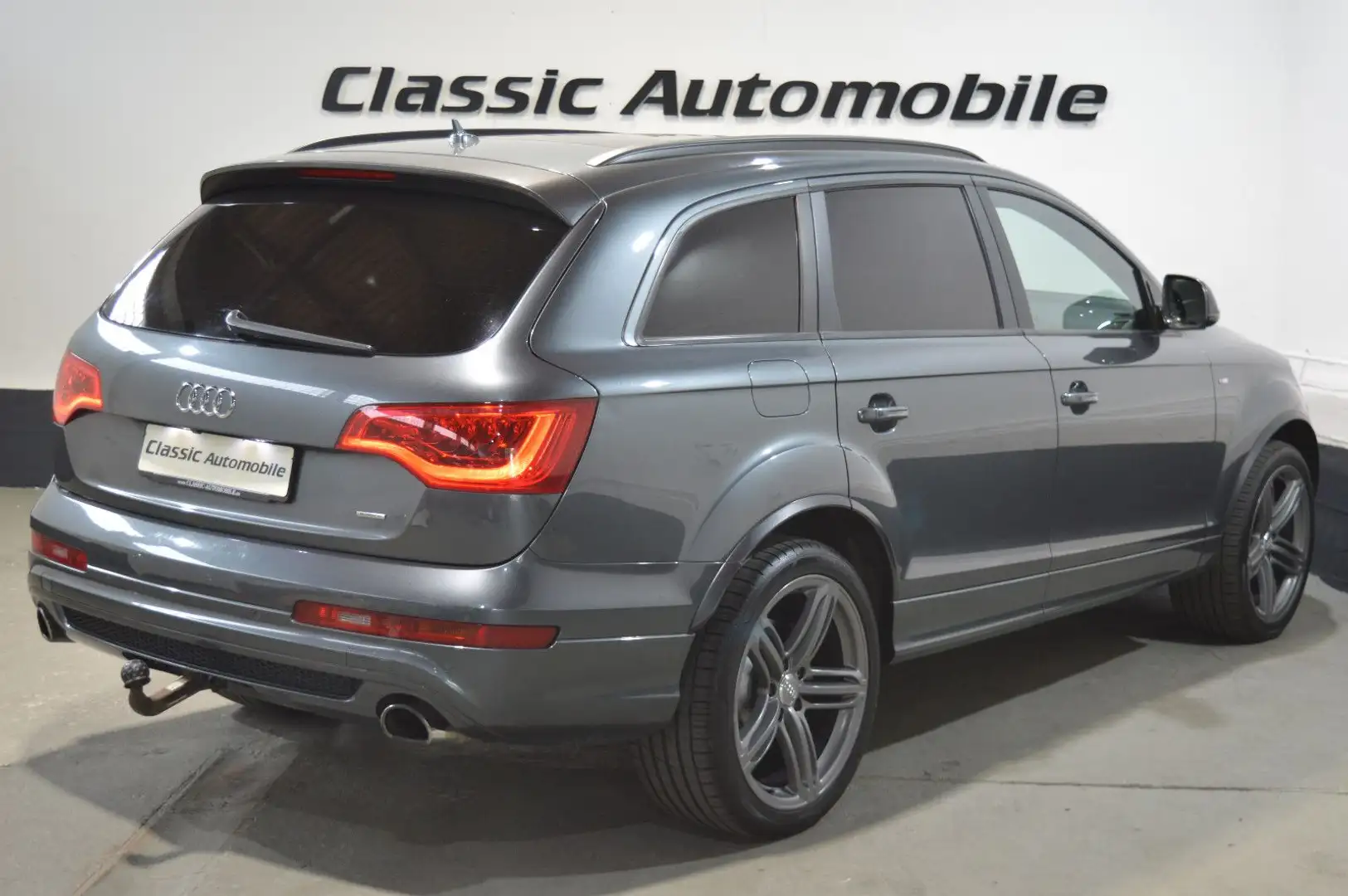 Audi Q7 3.0 TDI quattro S line Sport Grau - 2