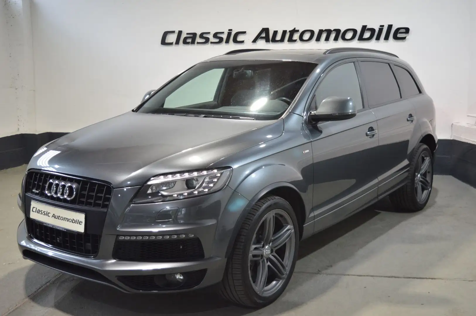 Audi Q7 3.0 TDI quattro S line Sport Grau - 1