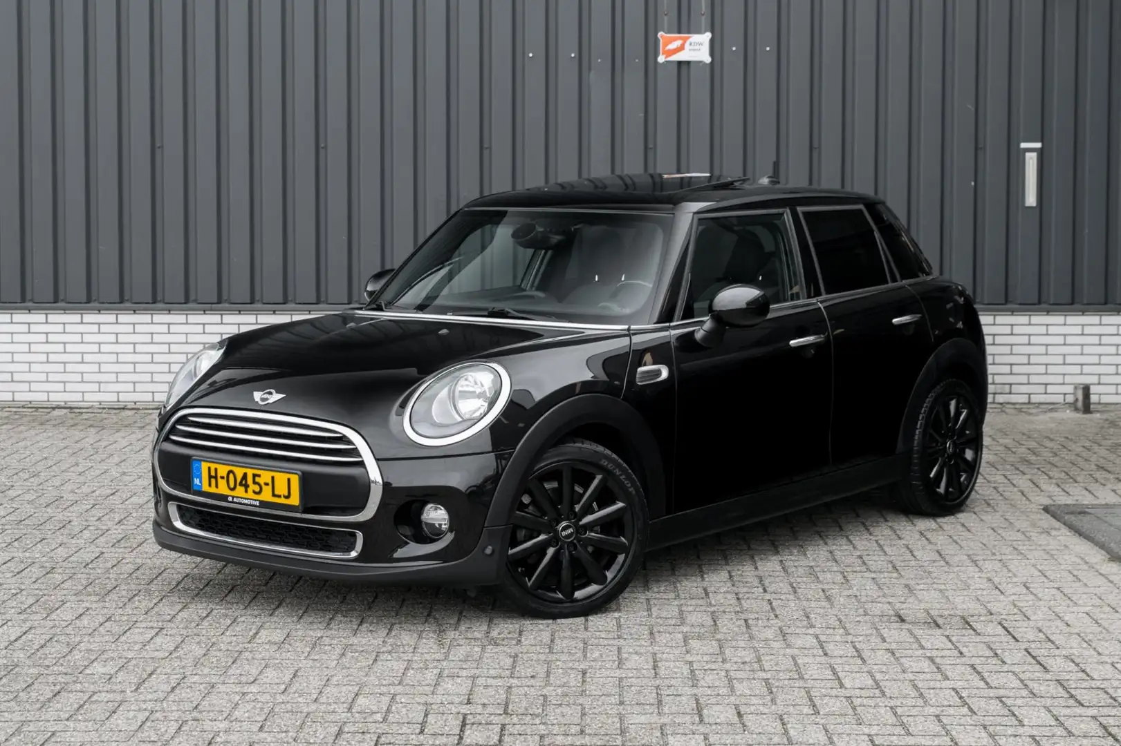 MINI One Mini 1.2 Chili Business*Pano*5-Deurs*Stoelverwarmi Negro - 1