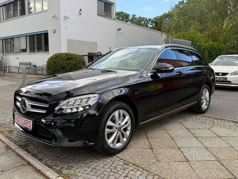 Mercedes-Benz C 220 d T-Model 4Matic Avantgarde ACC Navi — photo 4