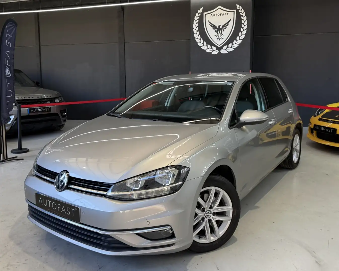 Volkswagen Golf 1.6TDI Sport DSG7 85kW Gris - 1
