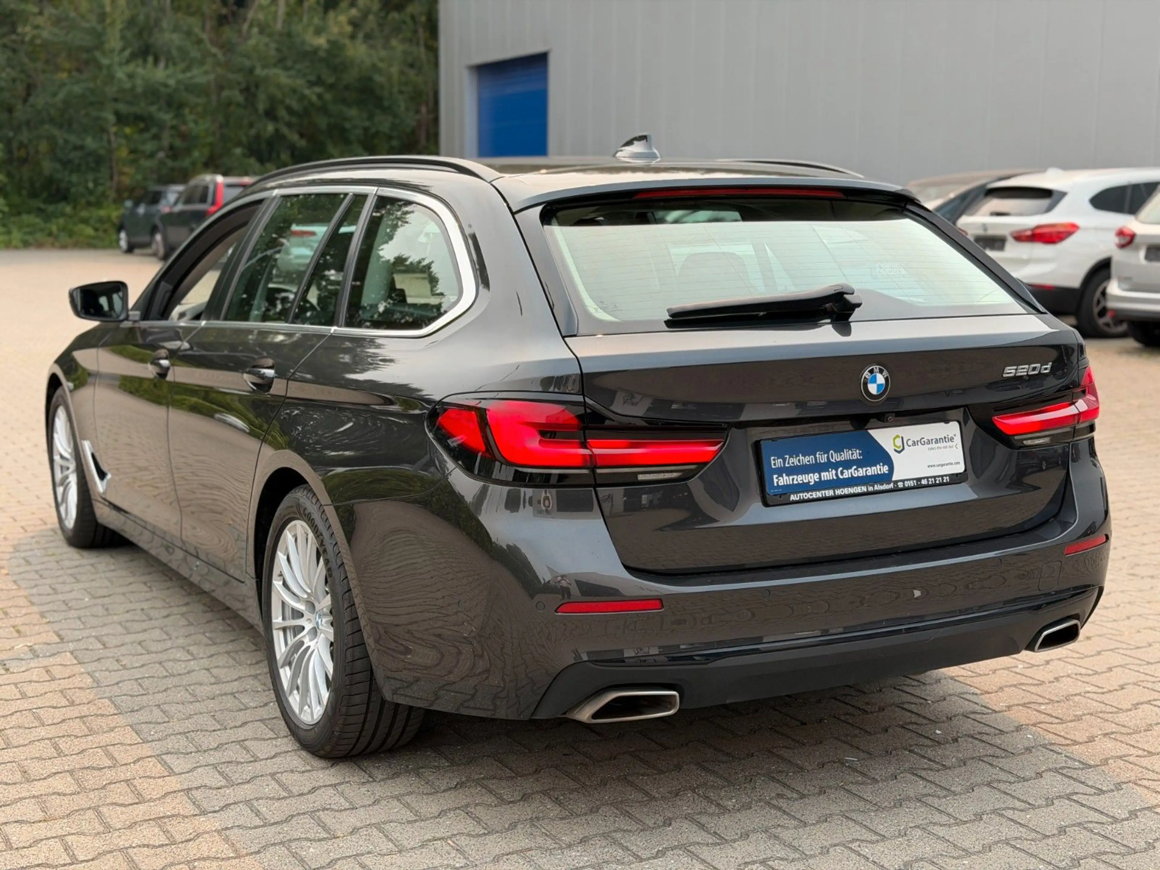 BMW 520 d Touring Garantie*KeyL*Navi*Car Play*Ambien — photo 12