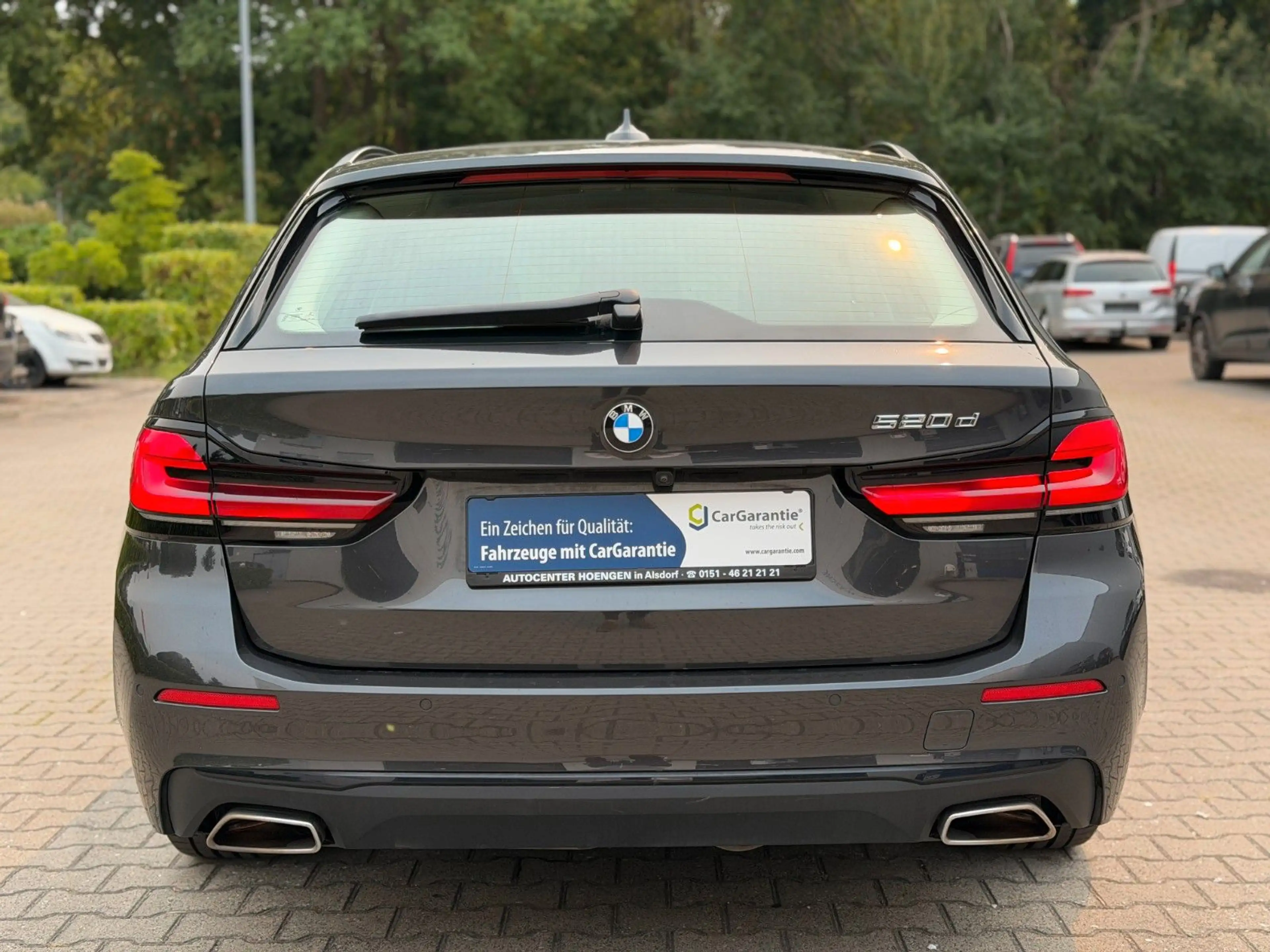 BMW 520 d Touring Garantie*KeyL*Navi*Car Play*Ambien — photo 9