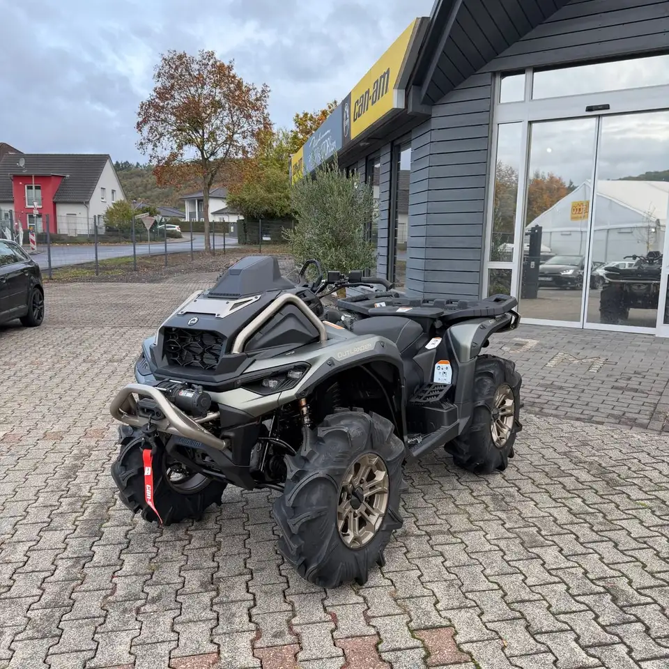 Can-Am Outlander