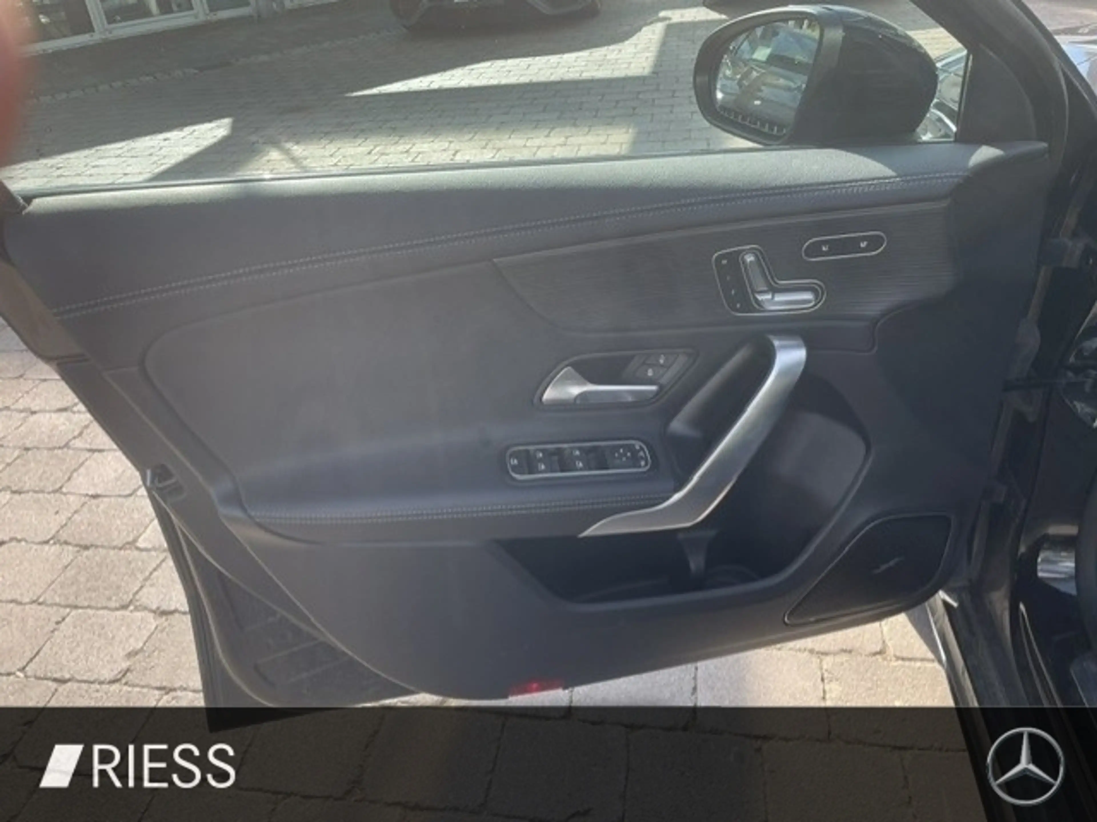 Mercedes-Benz A 45 AMG S 4M Night Distr Pano HUD Sitzkl Burmes 19" — photo 6
