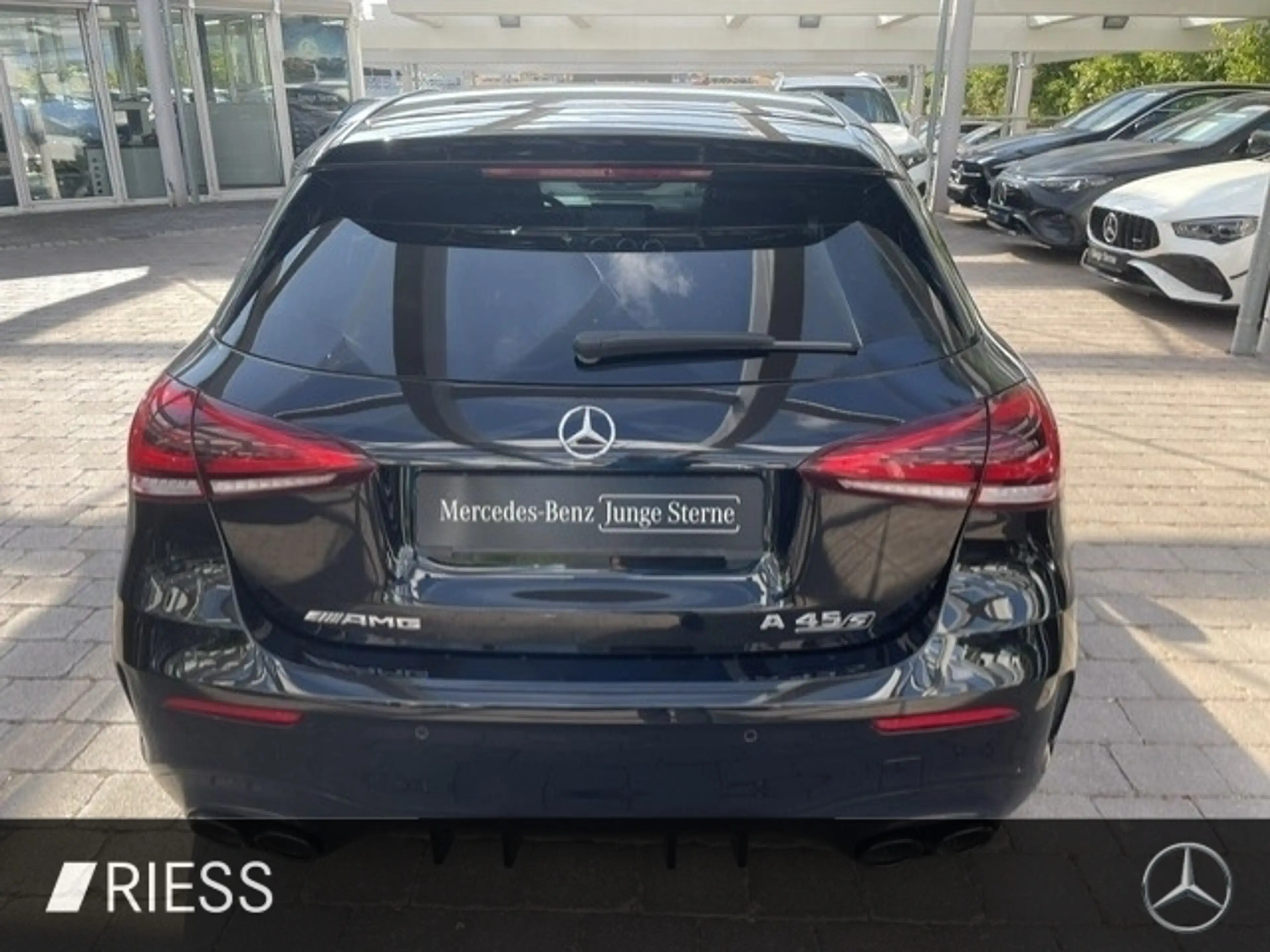 Mercedes-Benz A 45 AMG S 4M Night Distr Pano HUD Sitzkl Burmes 19" — photo 10