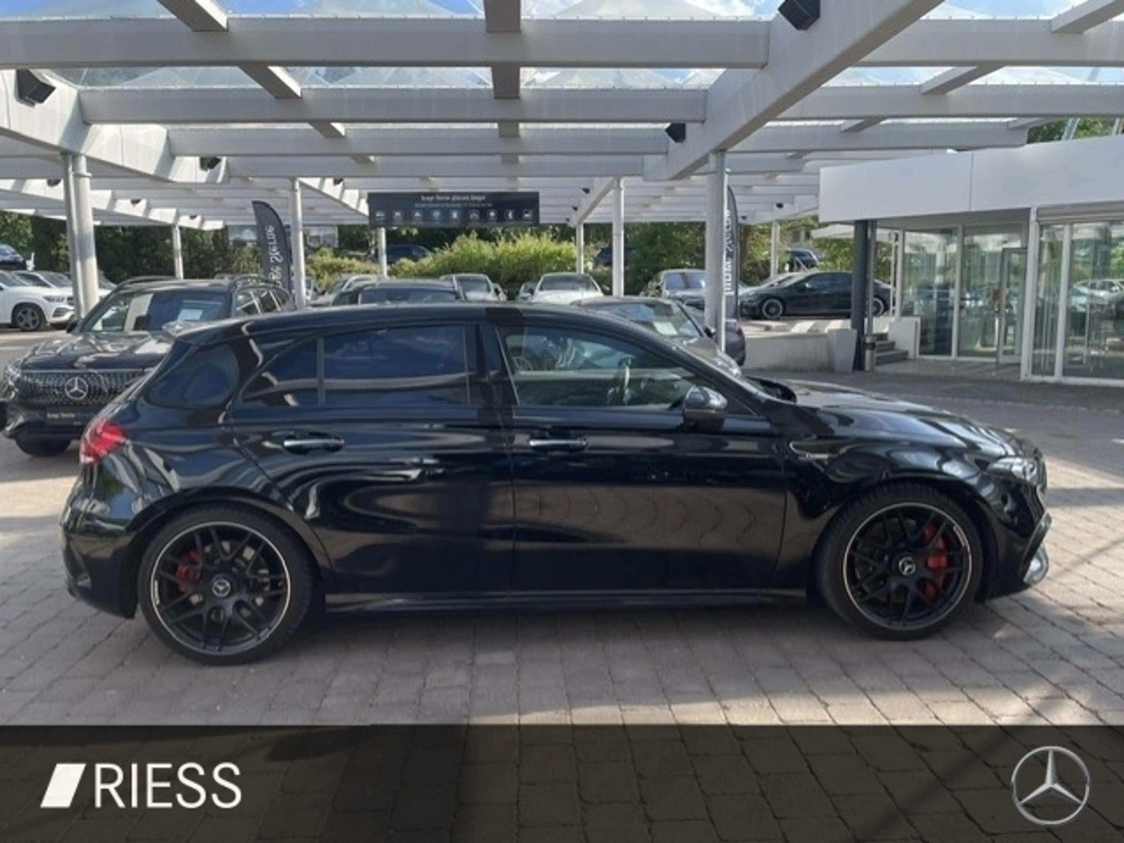 Mercedes-Benz A 45 AMG S 4M Night Distr Pano HUD Sitzkl Burmes 19" — photo 12