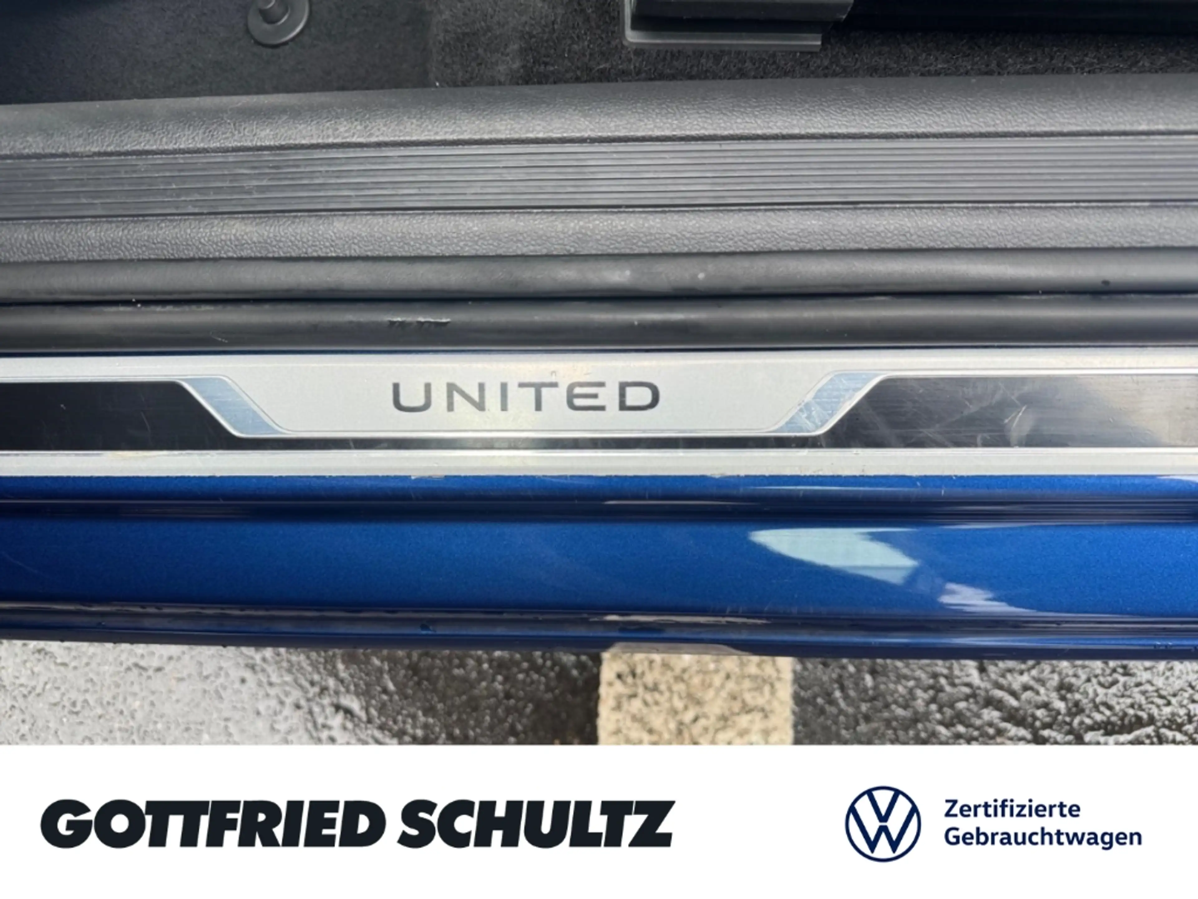 Volkswagen Polo UNITED TSI DSG NAVI EINPARKHILFE SITZHEIZUNG — photo 15
