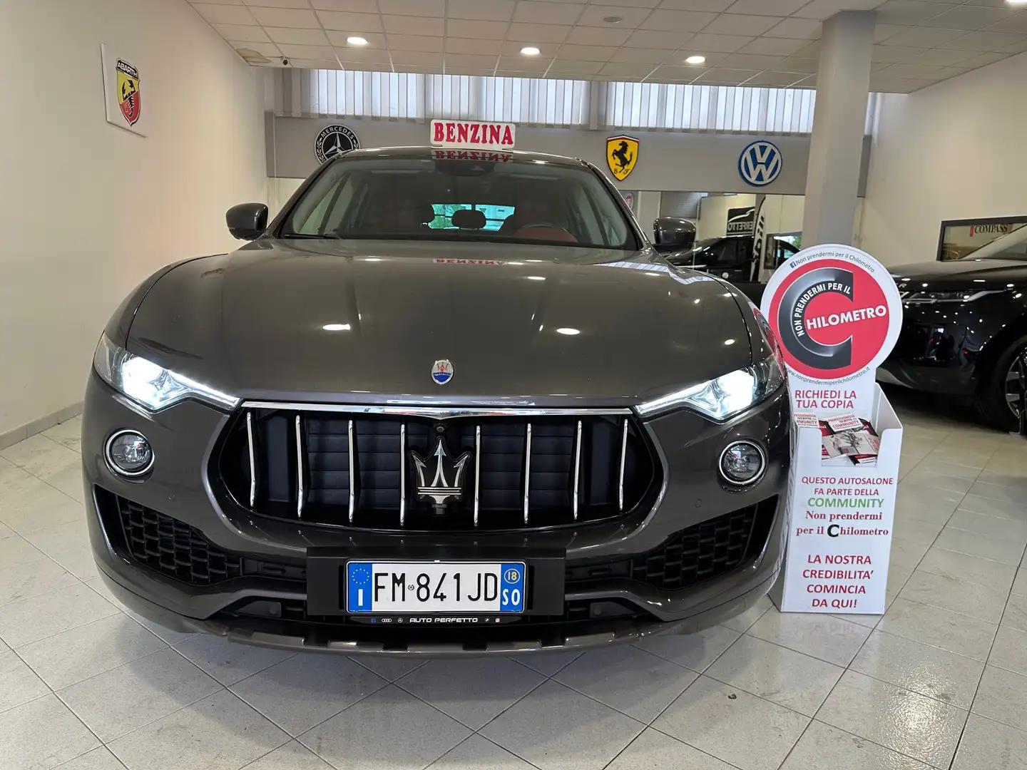Maserati Levante 3.0 V6 Gransport 350cv auto Grigio - 1