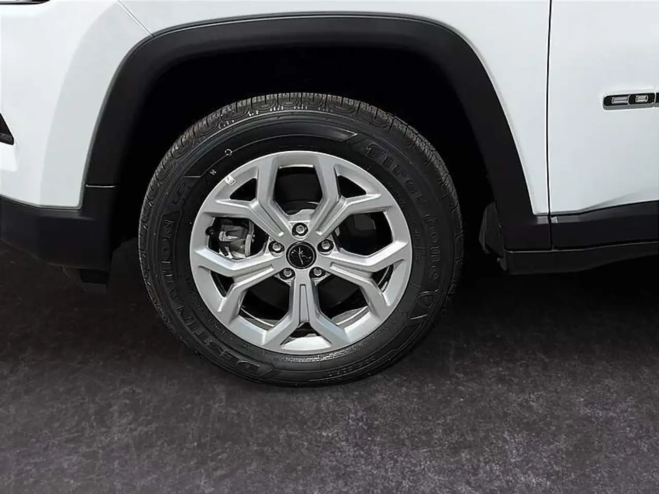 Jeep Compass снимка Jeep Compass