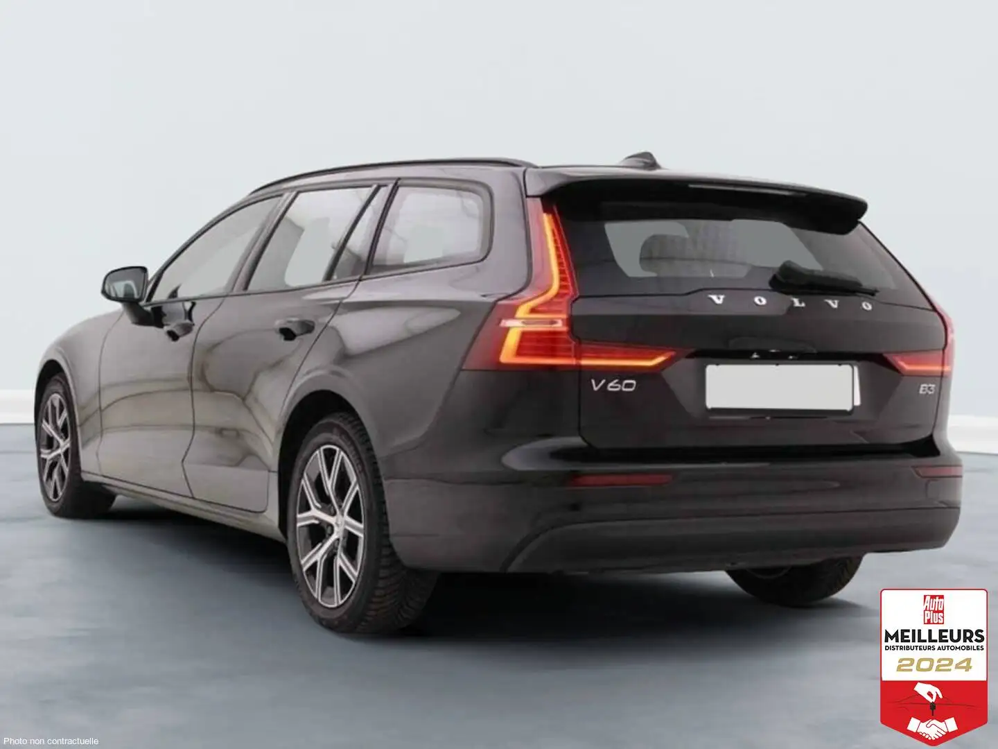 Volvo V60 2.0 B3 163 Automaat Essential Noir - 1