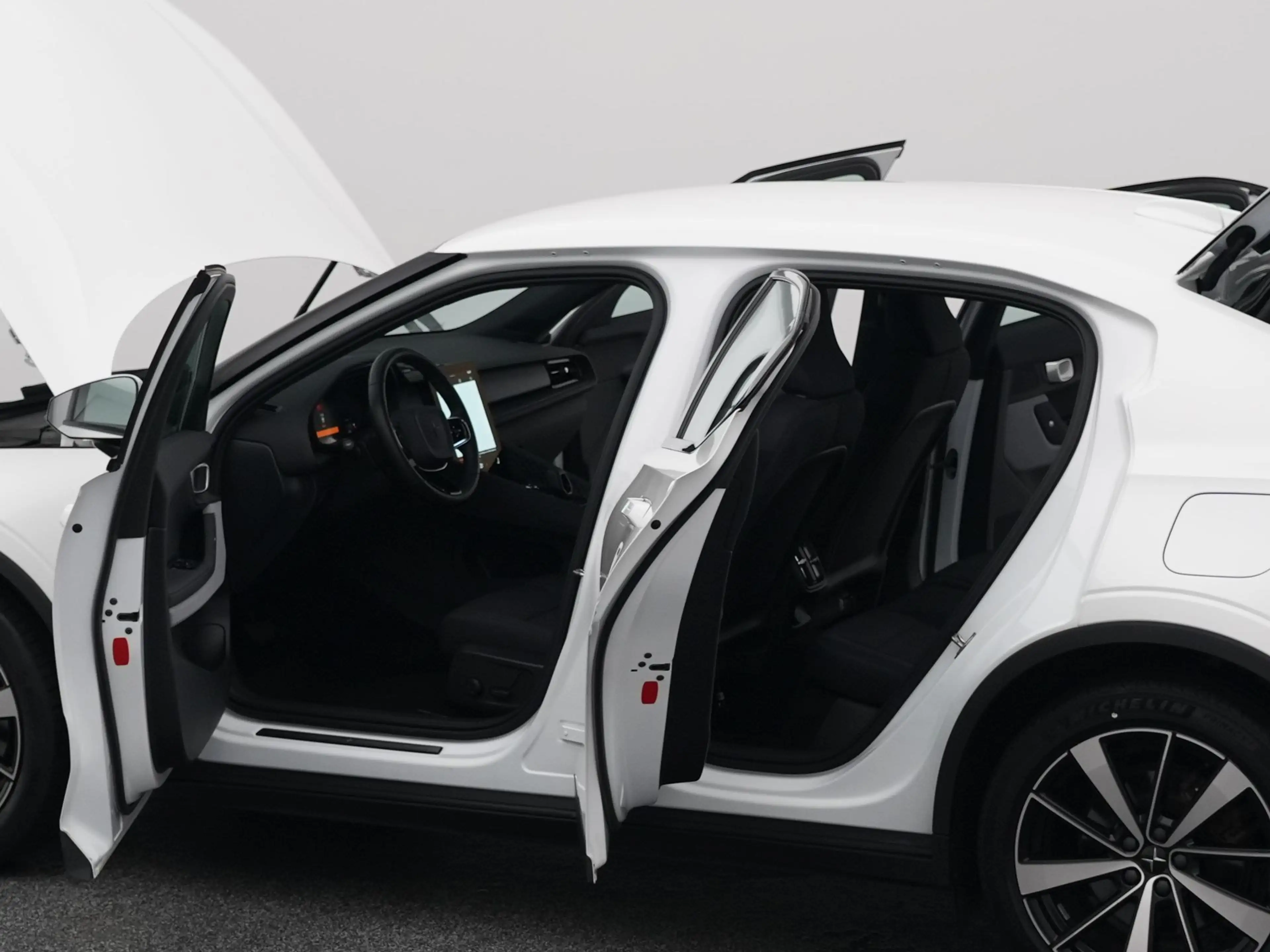 Polestar 2 Long Range Single Motor 78 kWh | CAMERA | KEYLESS — photo 34
