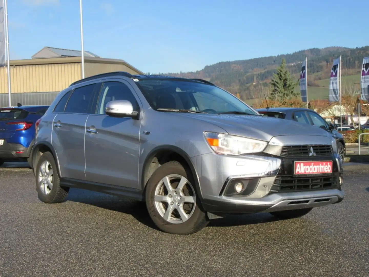 Mitsubishi ASX 2,2 DI-D AT 4WD Instyle Leder Schwarz 17 Silber - 1