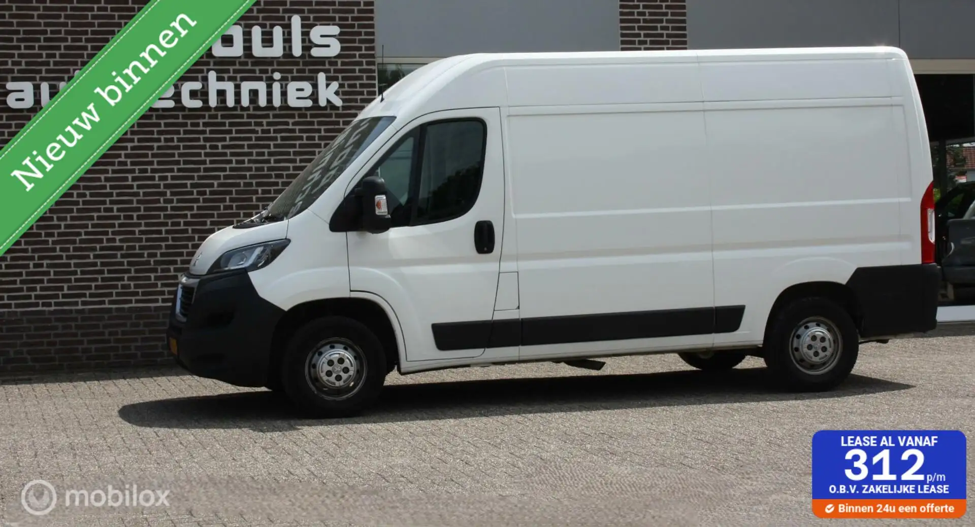 Peugeot Boxer Bestel 335 2.2 BlueHDi 140 L2H2 Asphalt - 1
