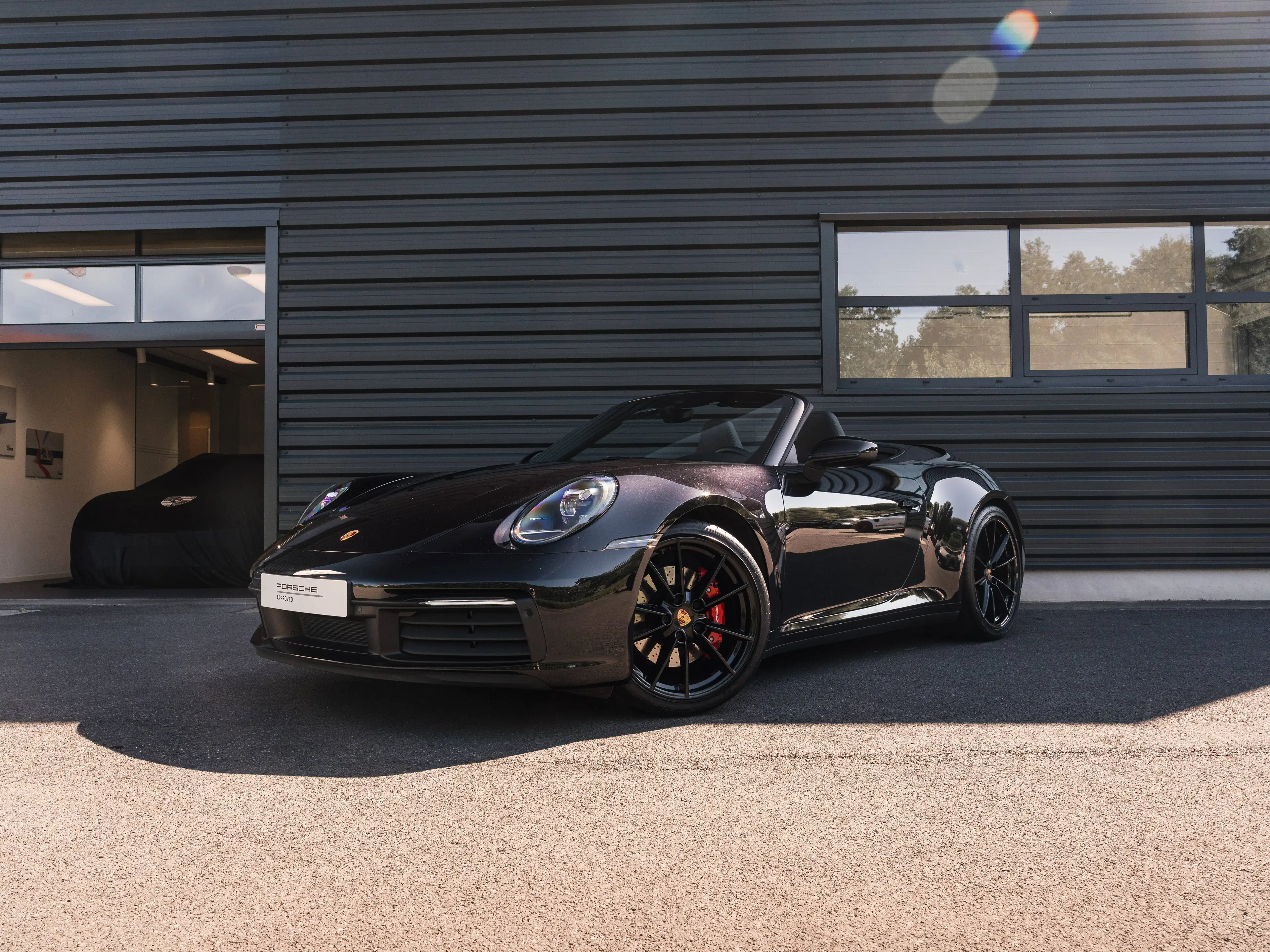Porsche 911 911 Carrera S Cabriolet | 1st Owner | Approved — photo 12