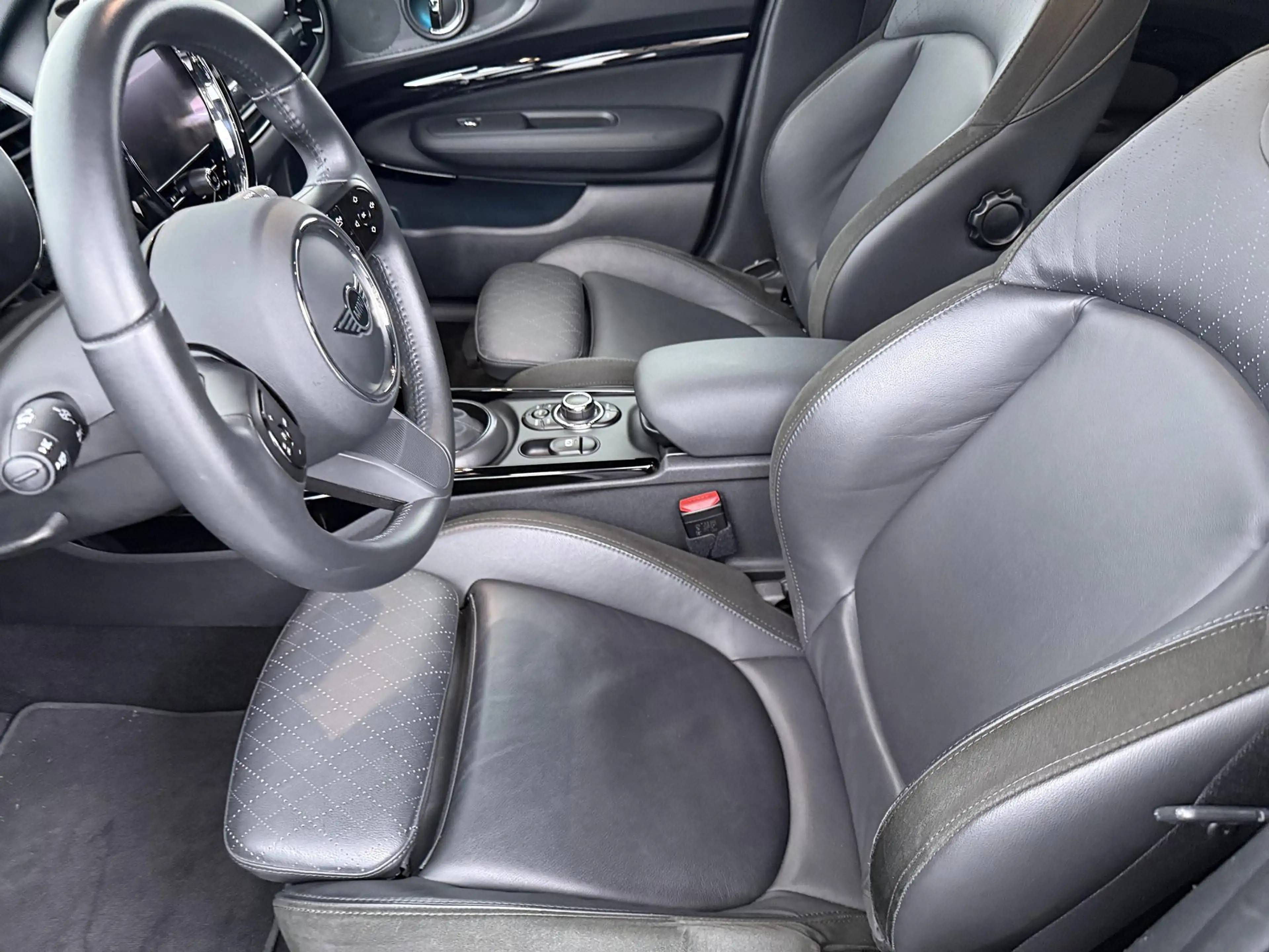 MINI Cooper Clubman 1.5 MINI Yours | Cruise control | Keyless entry | — photo 4