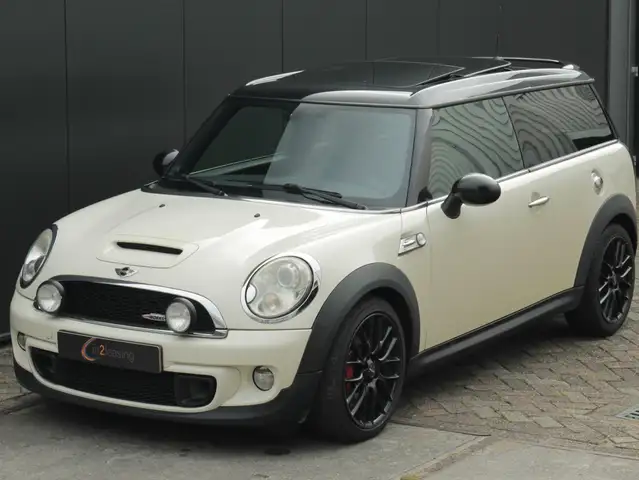 MINI John Cooper Works Clubman 1.6 John Cooper Works Leder Pano H&K Navi Bluetooth