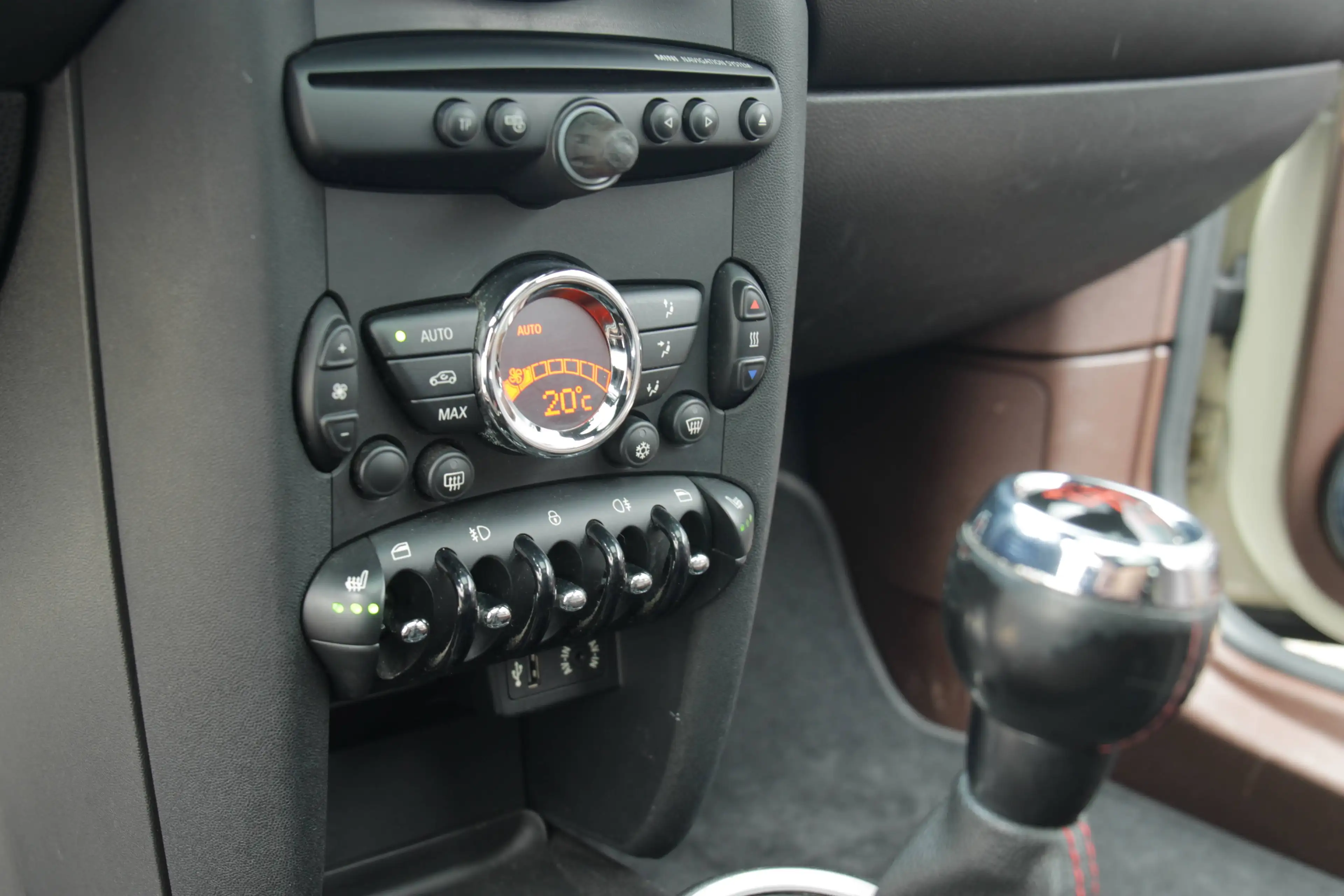 MINI John Cooper Works Clubman 1.6 John Cooper Works Leder Pano H&K Navi Bluetooth — photo 9