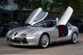 Mercedes-Benz SLR 5.4 V8 McLaren New Service 2026-05 Grau - thumbnail 2
