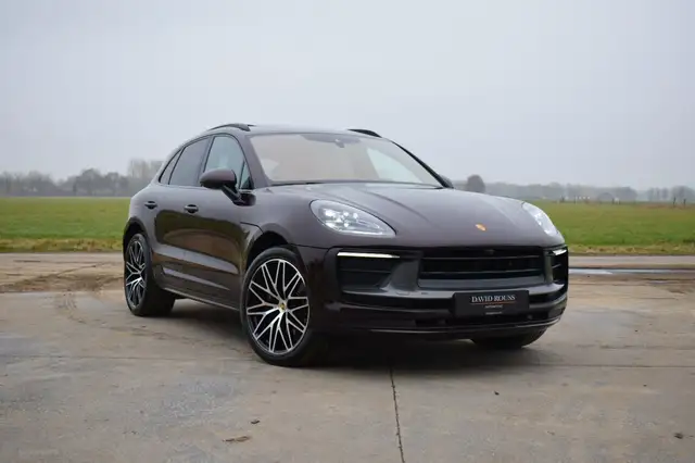 Porsche Macan T 2.0, Carbon/RaceTex/LuchtVering/21"/PDLS+/UNIEK