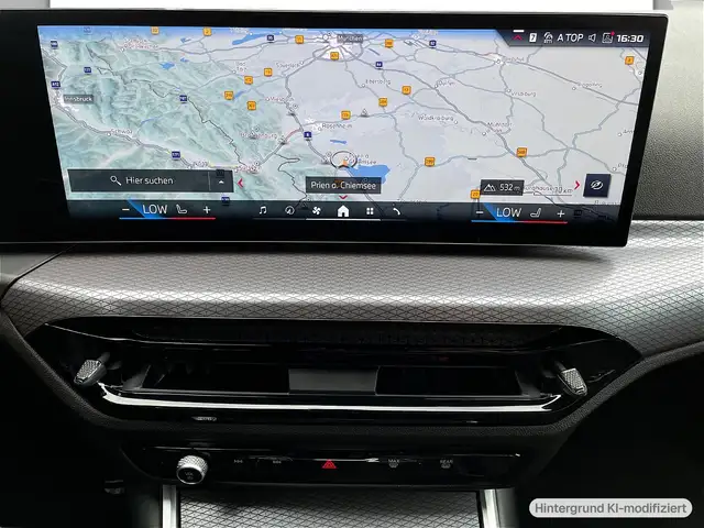 BMW 3 Series view 8