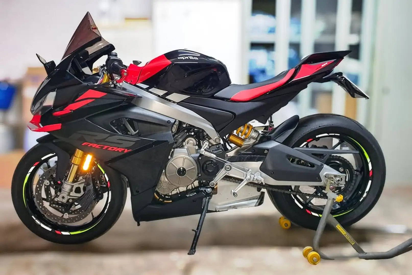 Aprilia RS 660 Factory Negro - 2