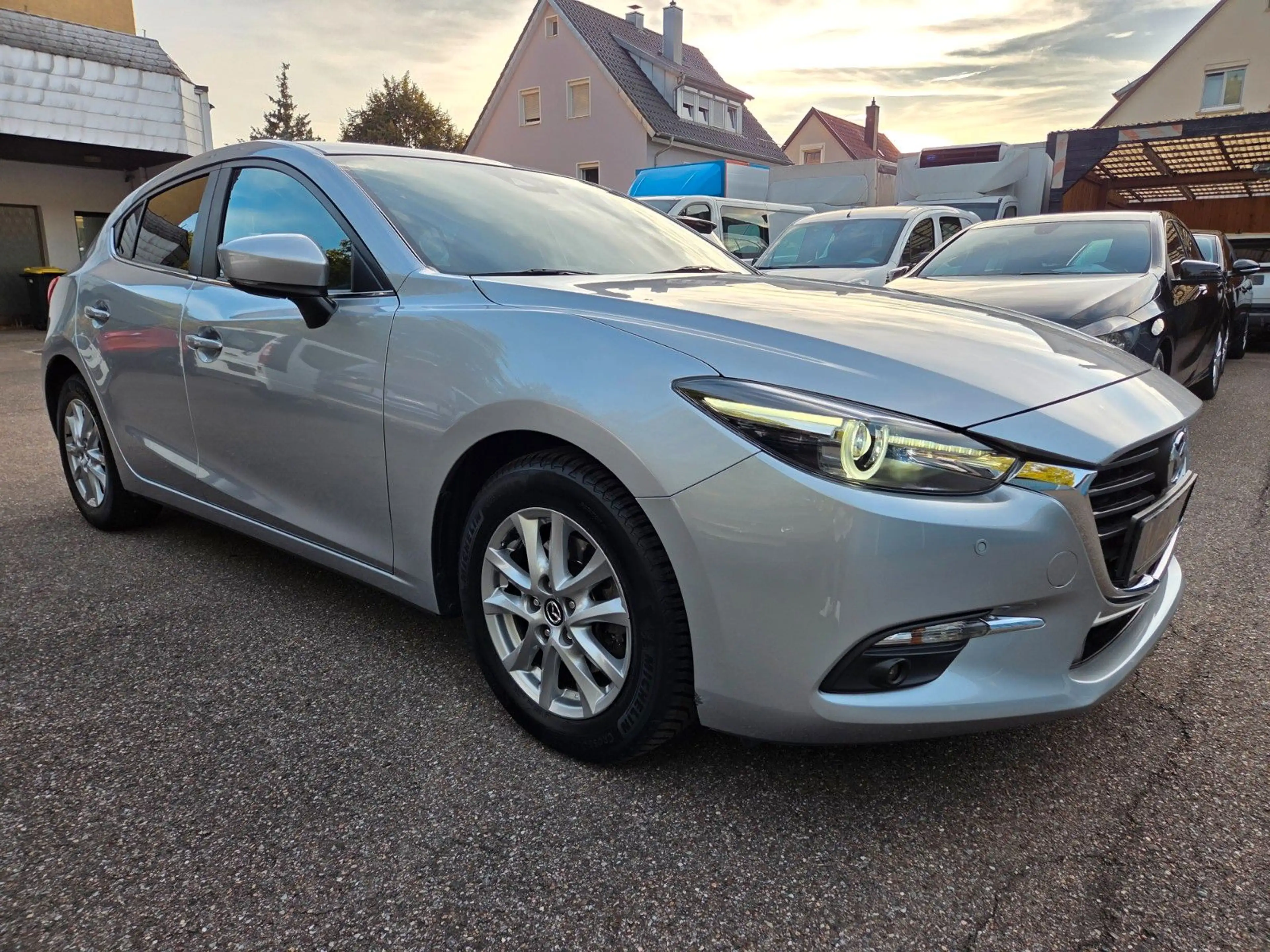 Mazda 3 Limo 2.0 Exclusive-Line SKYACTIV-G — photo 3