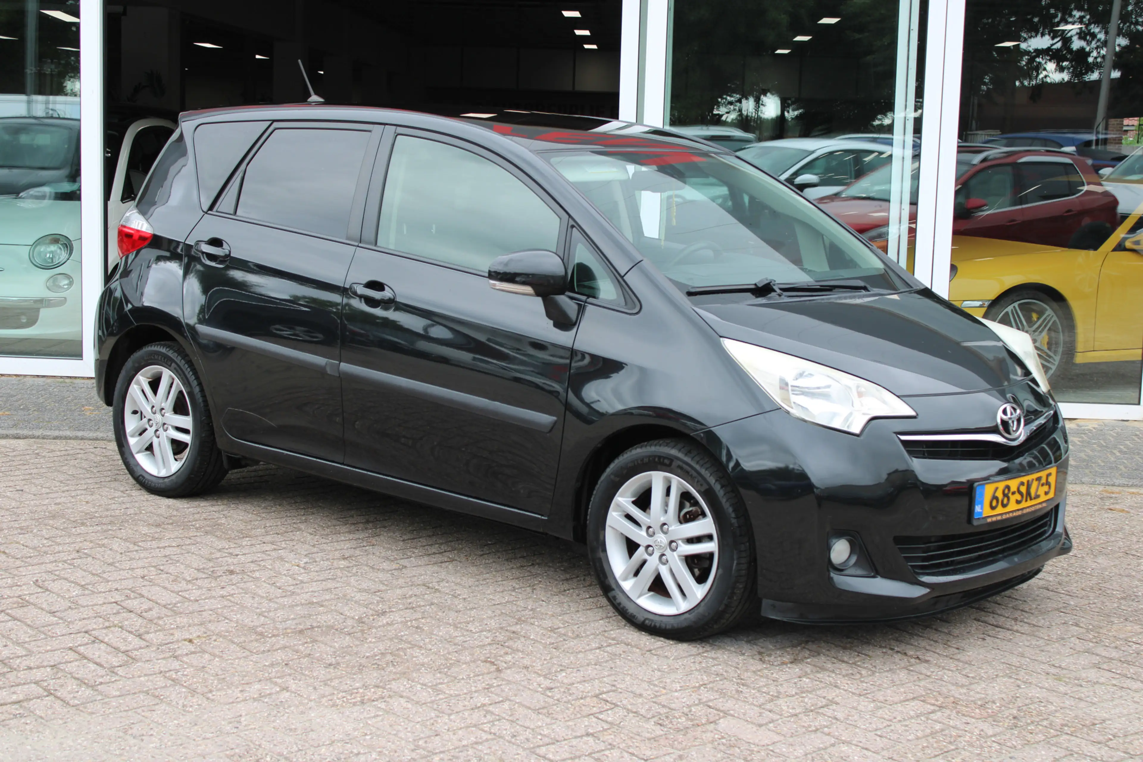 Toyota Verso-S 1.3 VVT-i Dynamic//Automaat//Pano//Trekhaak!! — photo 2